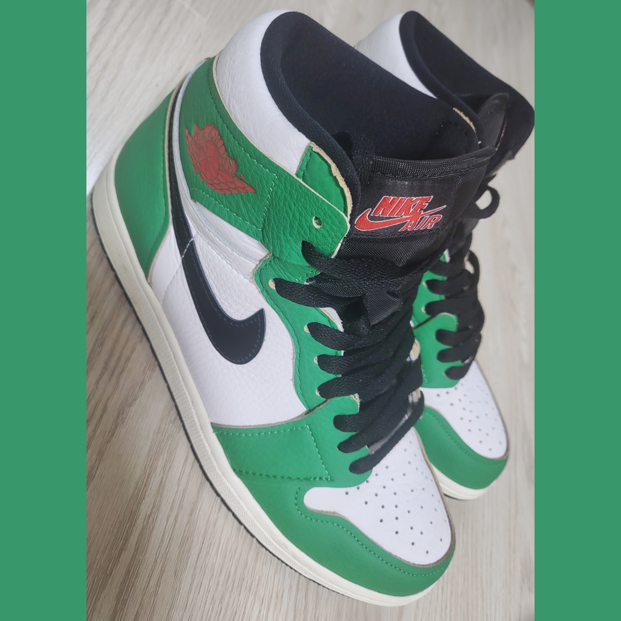 (W) Jordan 1 Retro High OG Lucky Green 착용 스타일 - 1