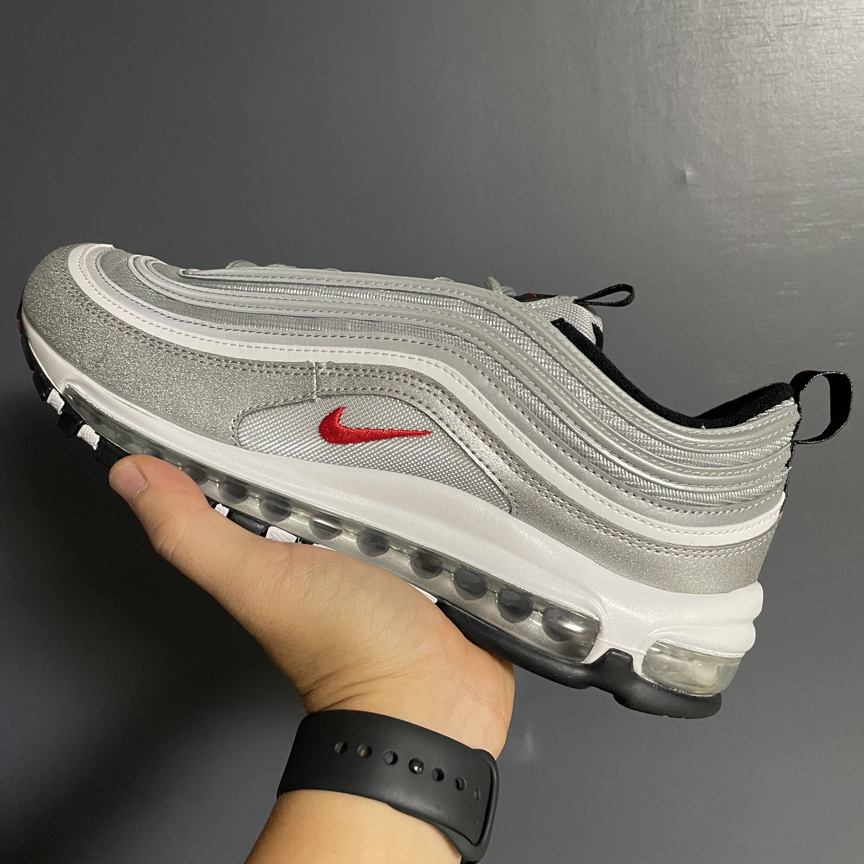 Nike Air Max 97 OG Silver Bullet 2022 착용 스타일