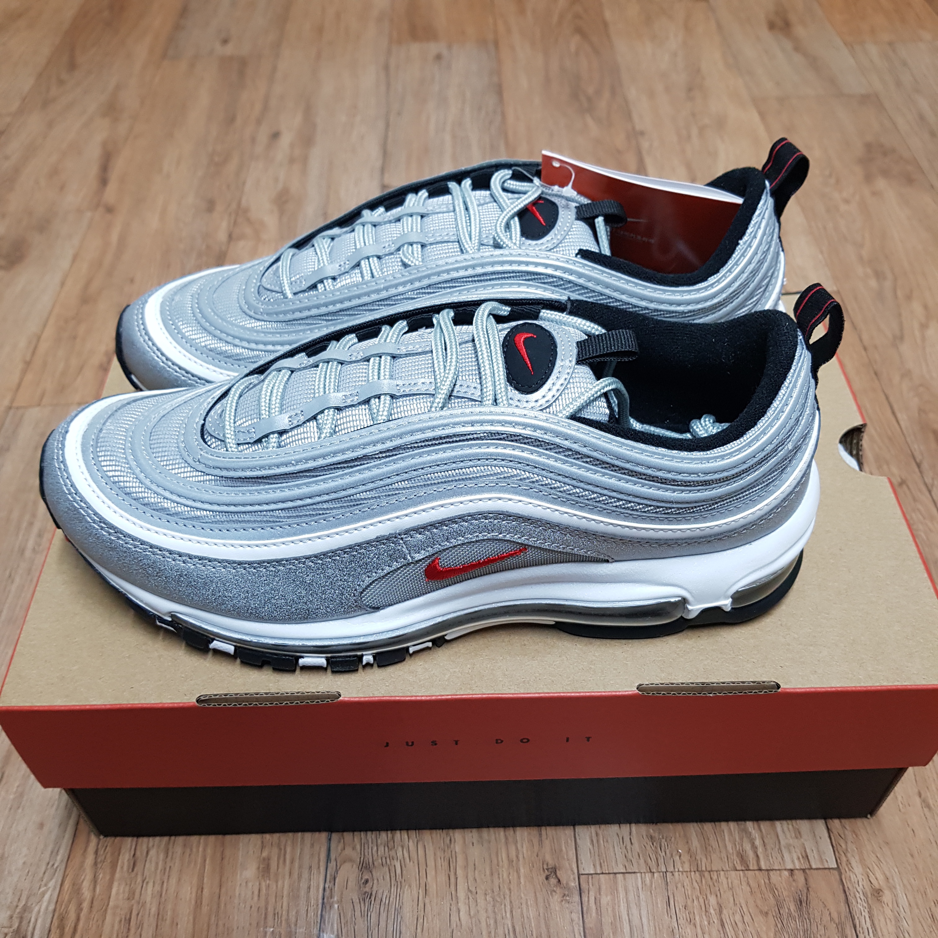 Nike Air Max 97 OG Silver Bullet 2022 착용 스타일 - 3