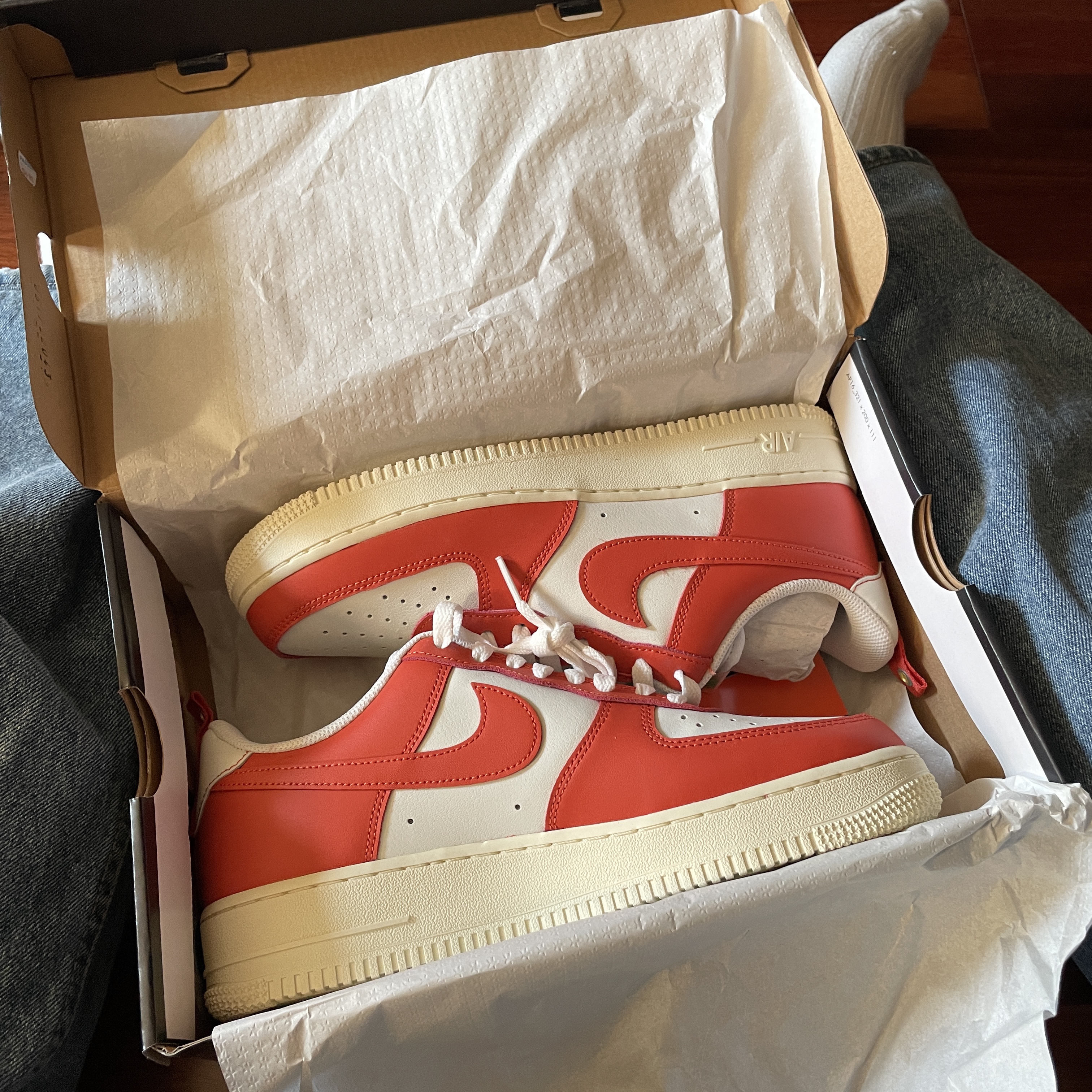Nike Air Force 1 '07 LV8 Pojangmacha 착용 스타일 - 1