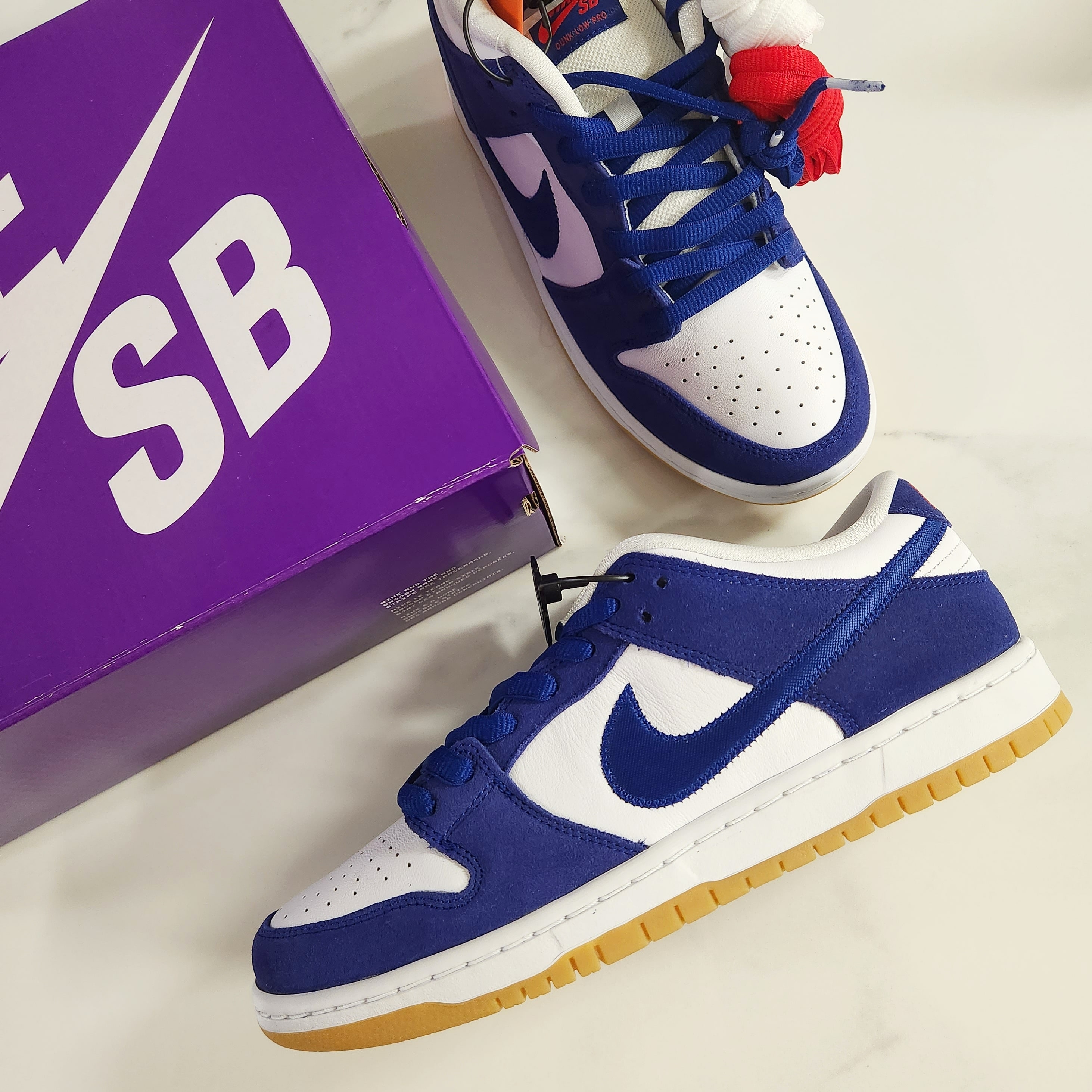 Nike SB Dunk Low Pro Premium Deep Royal Blue 착용 스타일