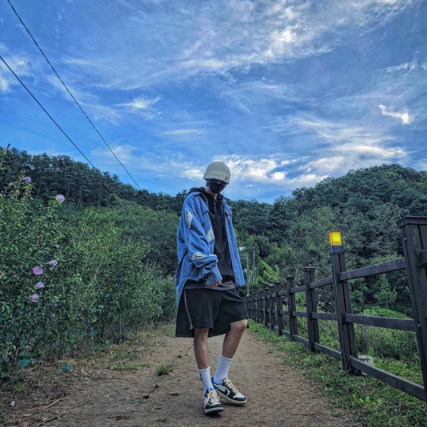 Jordan 1 x Travis Scott x Fragment Retro Low OG SP Military Blue, Undermycar Sioki Acken Waffle Hoodie Ink Black - 22SS 착용 스타일 - 2