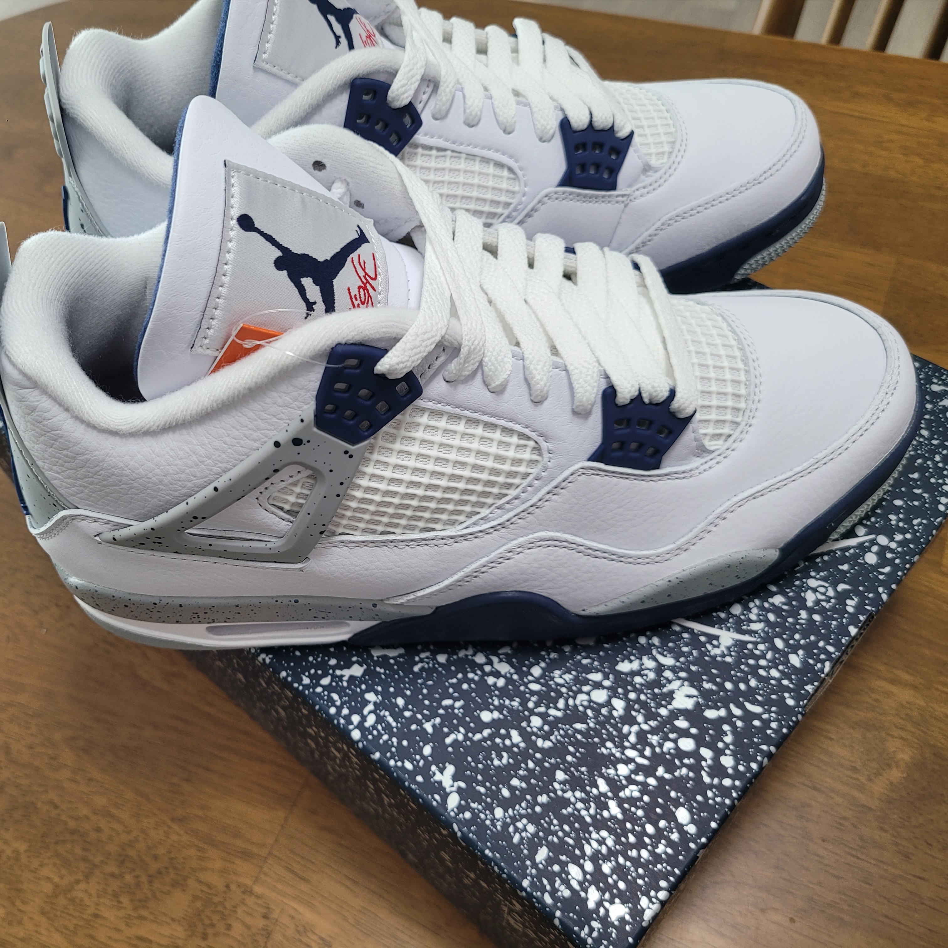 Jordan 4 Retro Midnight Navy 착용 스타일 - 3
