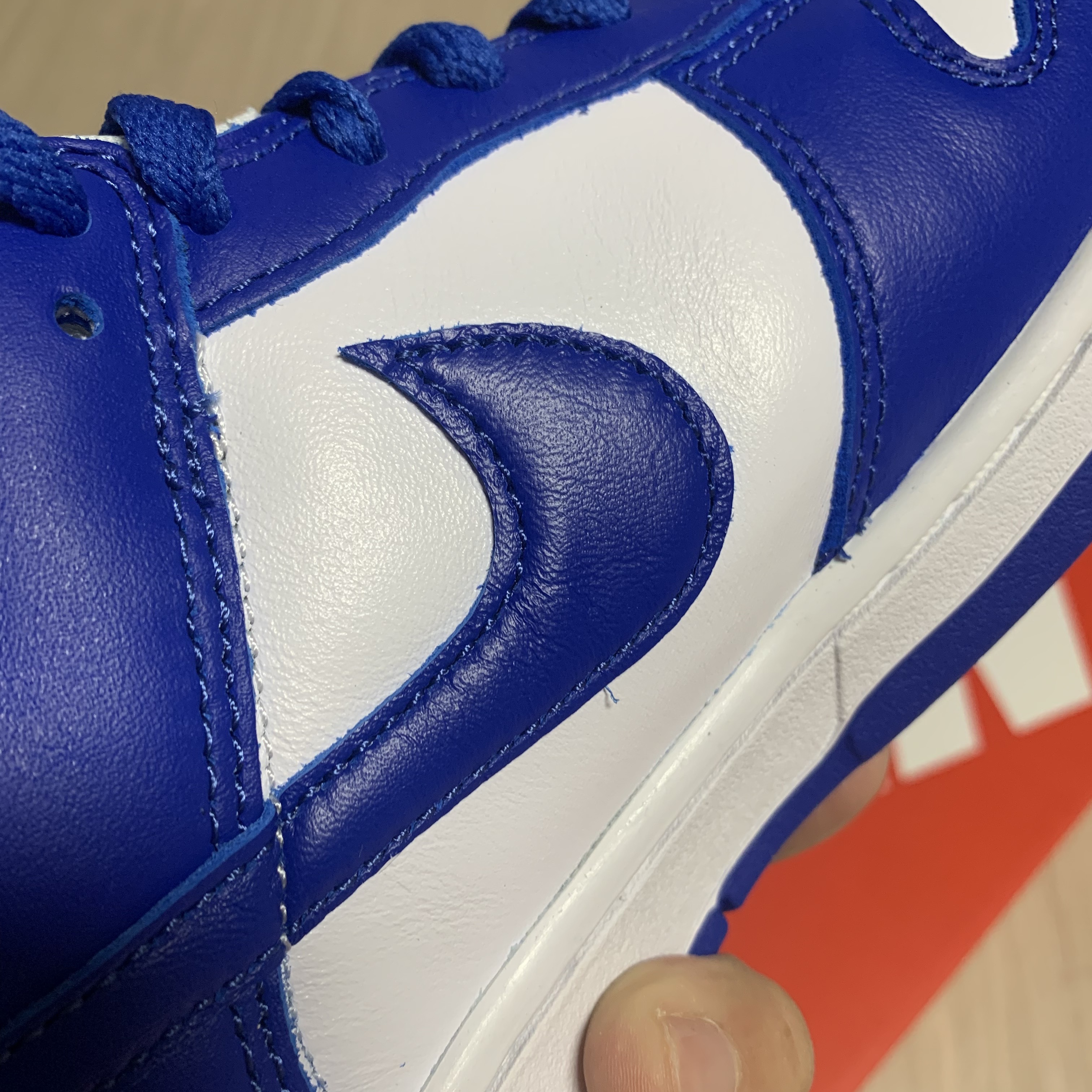 Nike Dunk Low SP Kentucky 2022 착용 스타일 - 3
