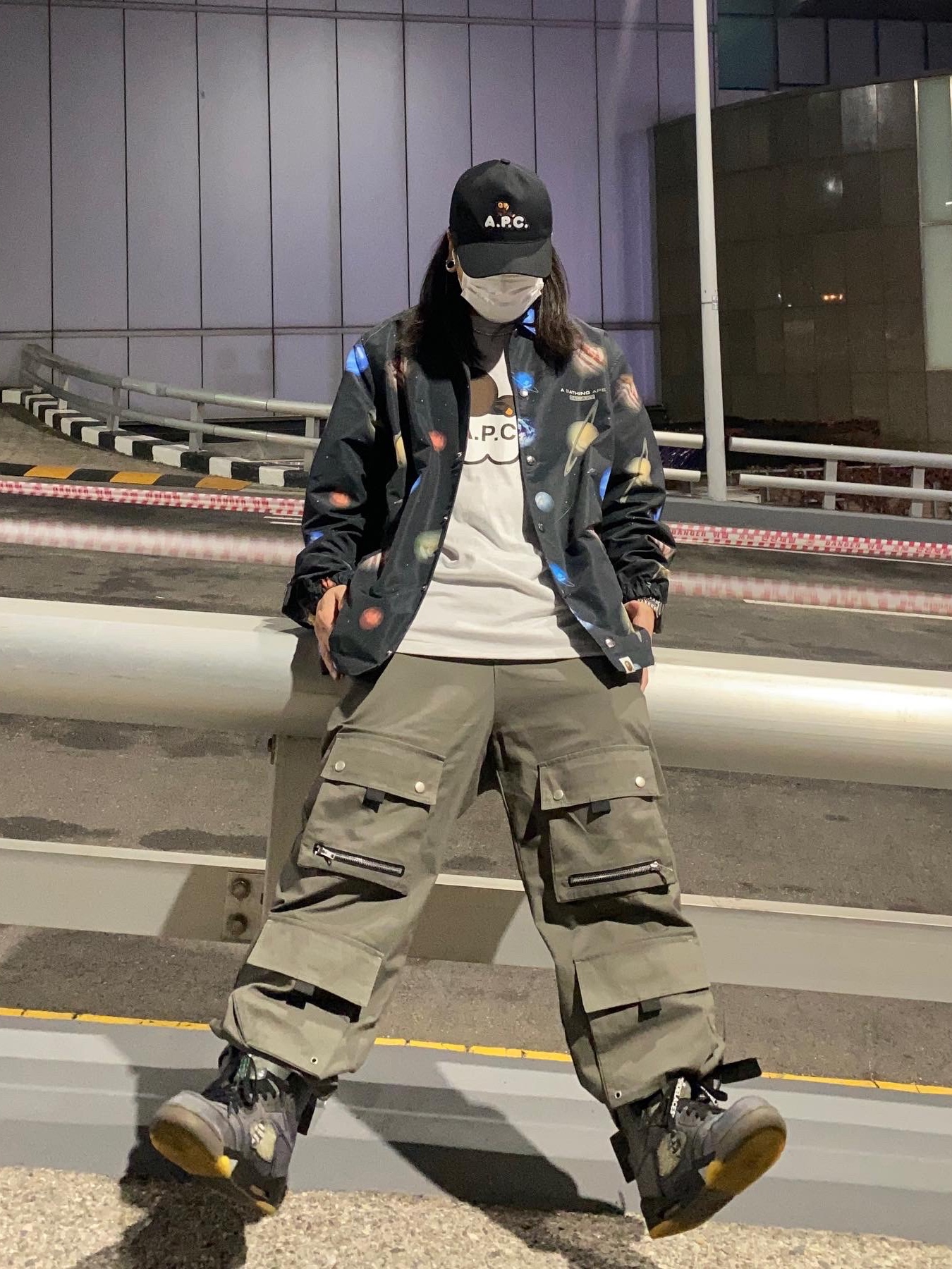 Jordan 5 x Off-White Retro SP Black Muslin 착용 스타일 - 1