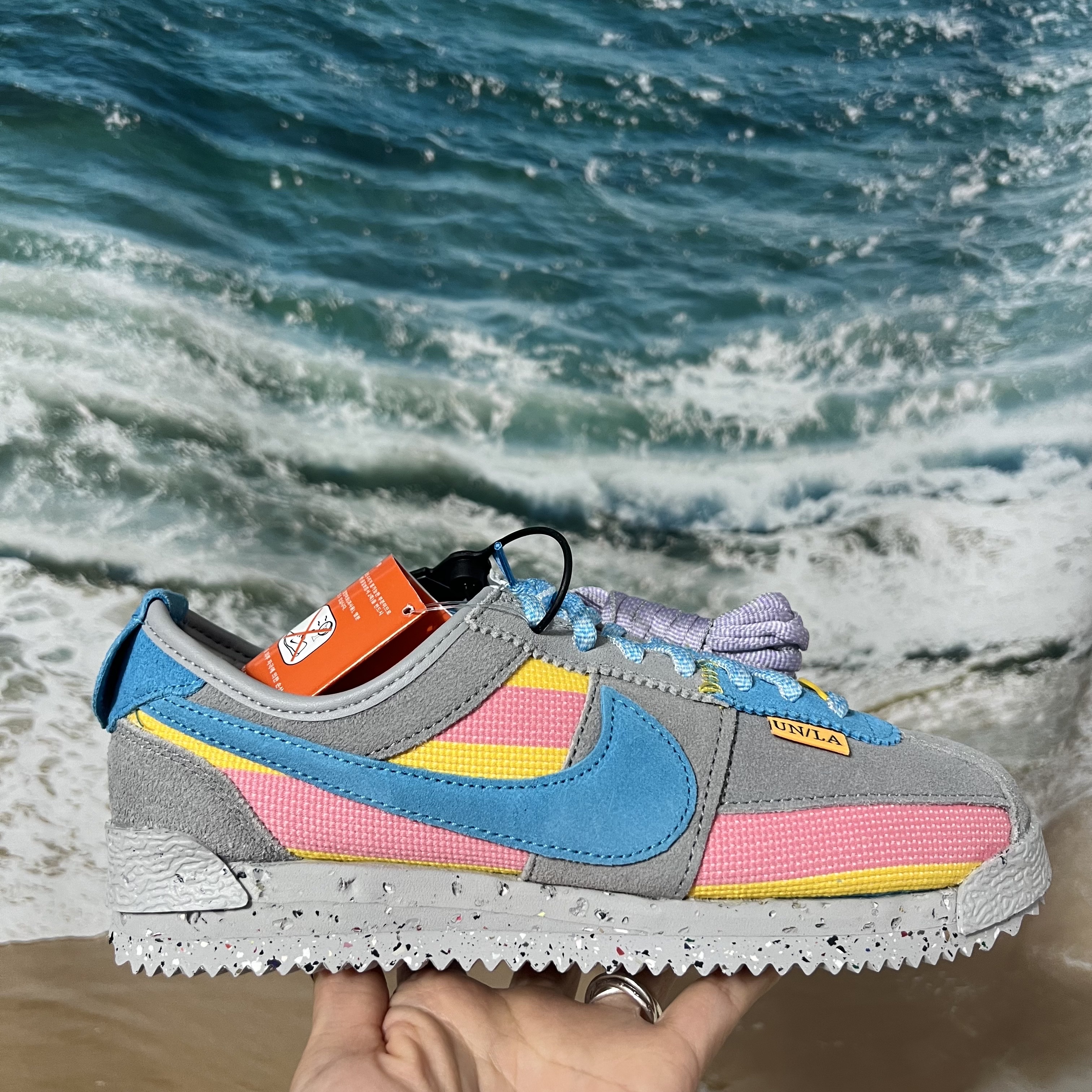 Nike x Union Cortez SP Light Smoke 착용 스타일 - 1