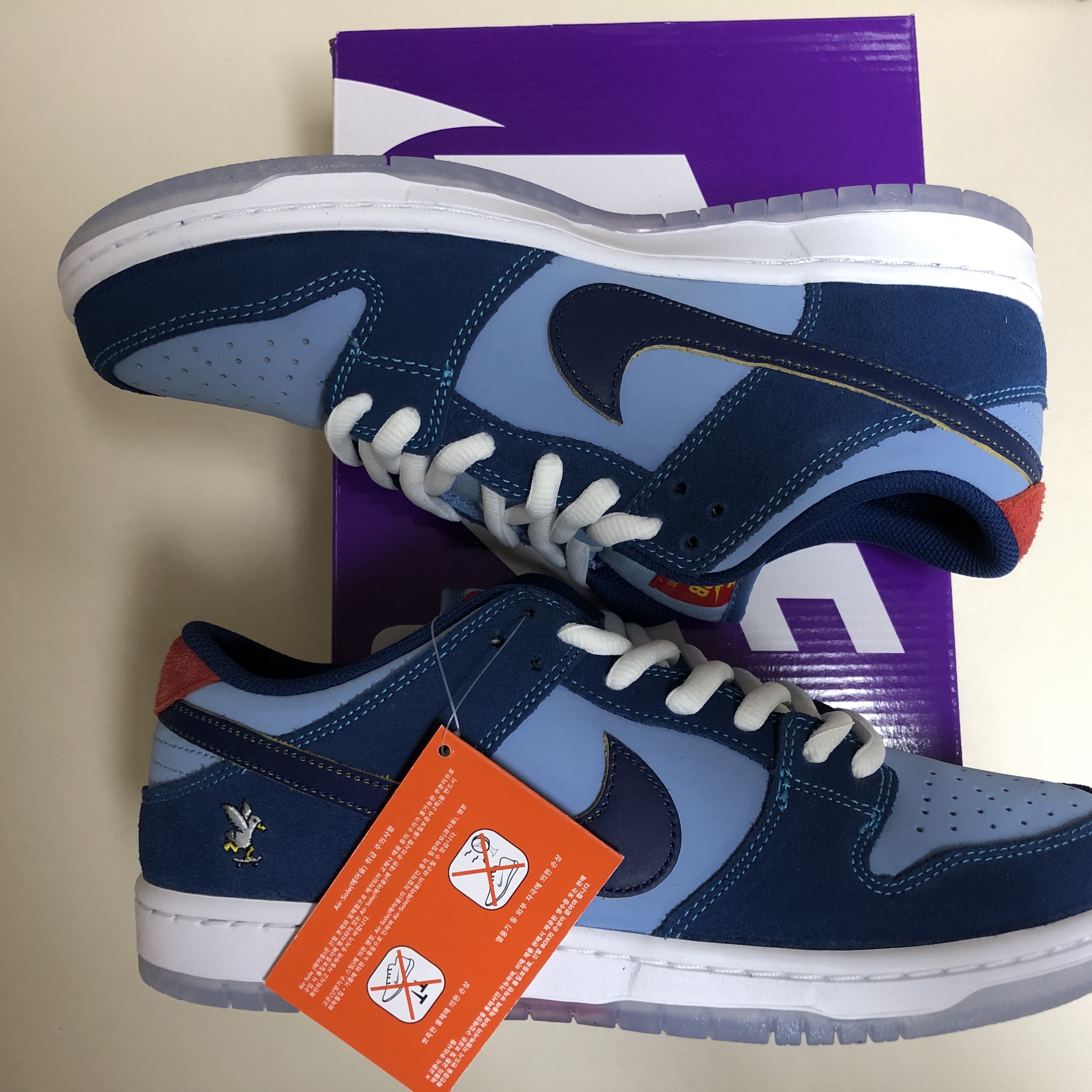 Nike x Why So Sad? SB Dunk Low Pro Coastal Blue 착용 스타일 - 3