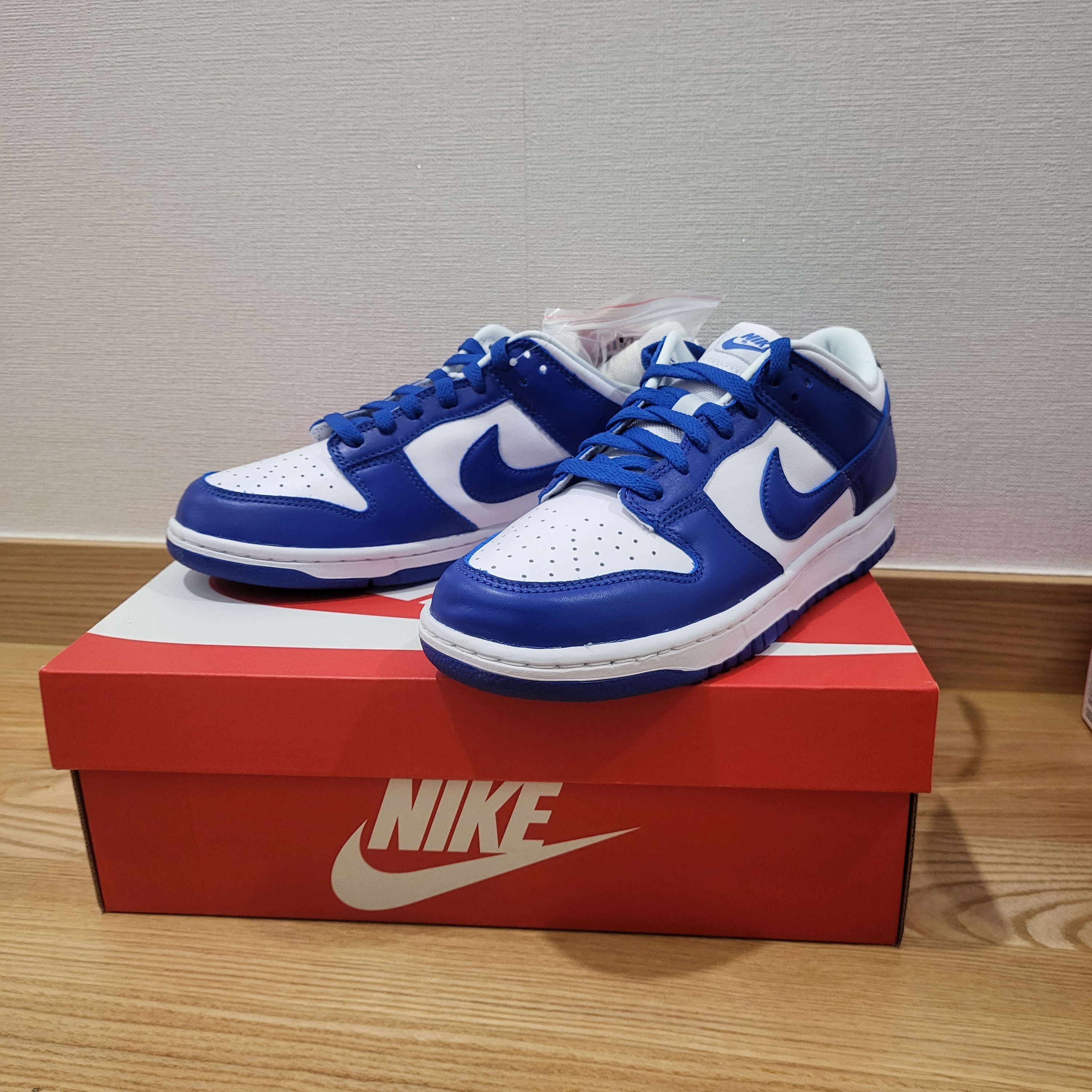 Nike Dunk Low SP Kentucky 2022 착용 스타일 - 1