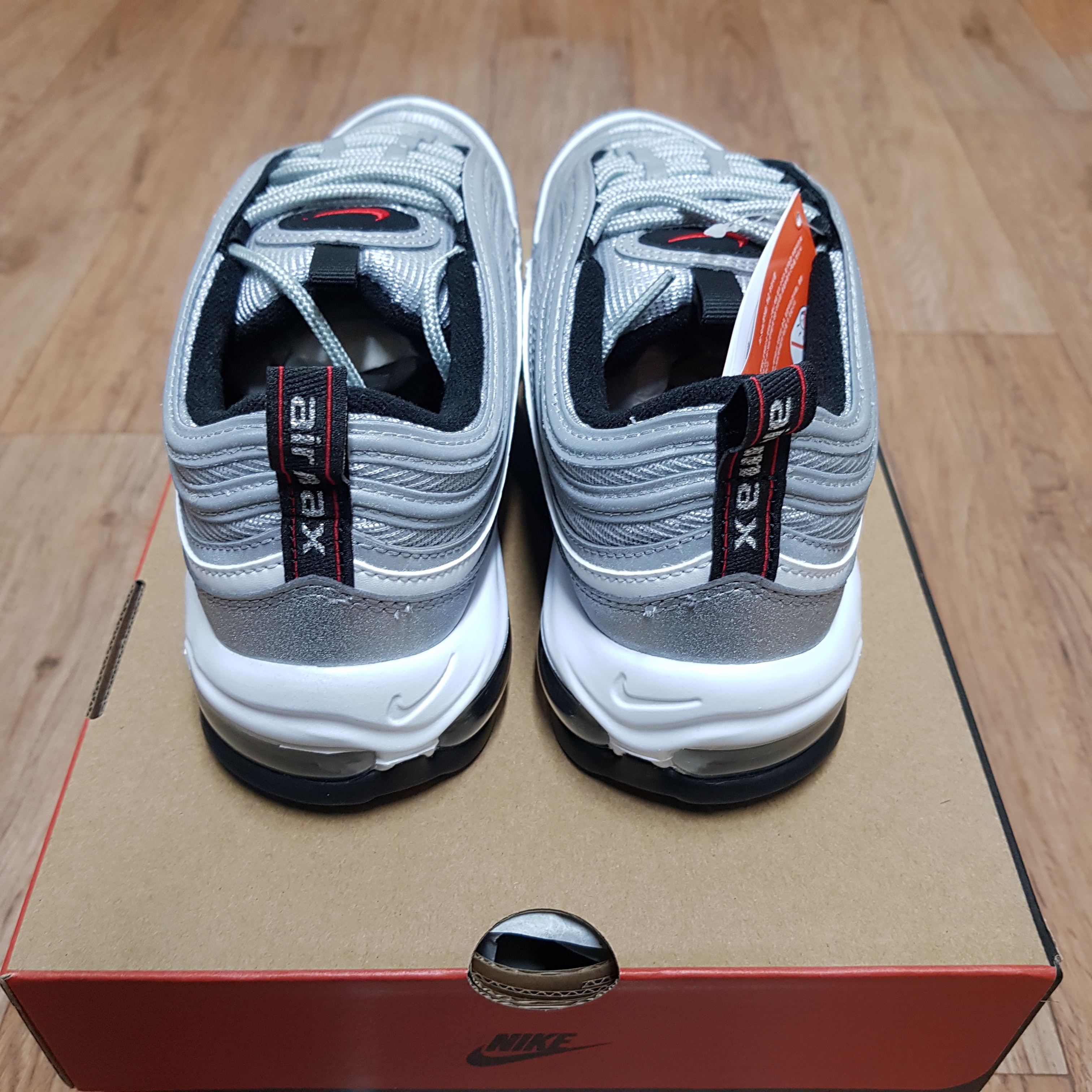 Nike Air Max 97 OG Silver Bullet 2022 착용 스타일 - 4