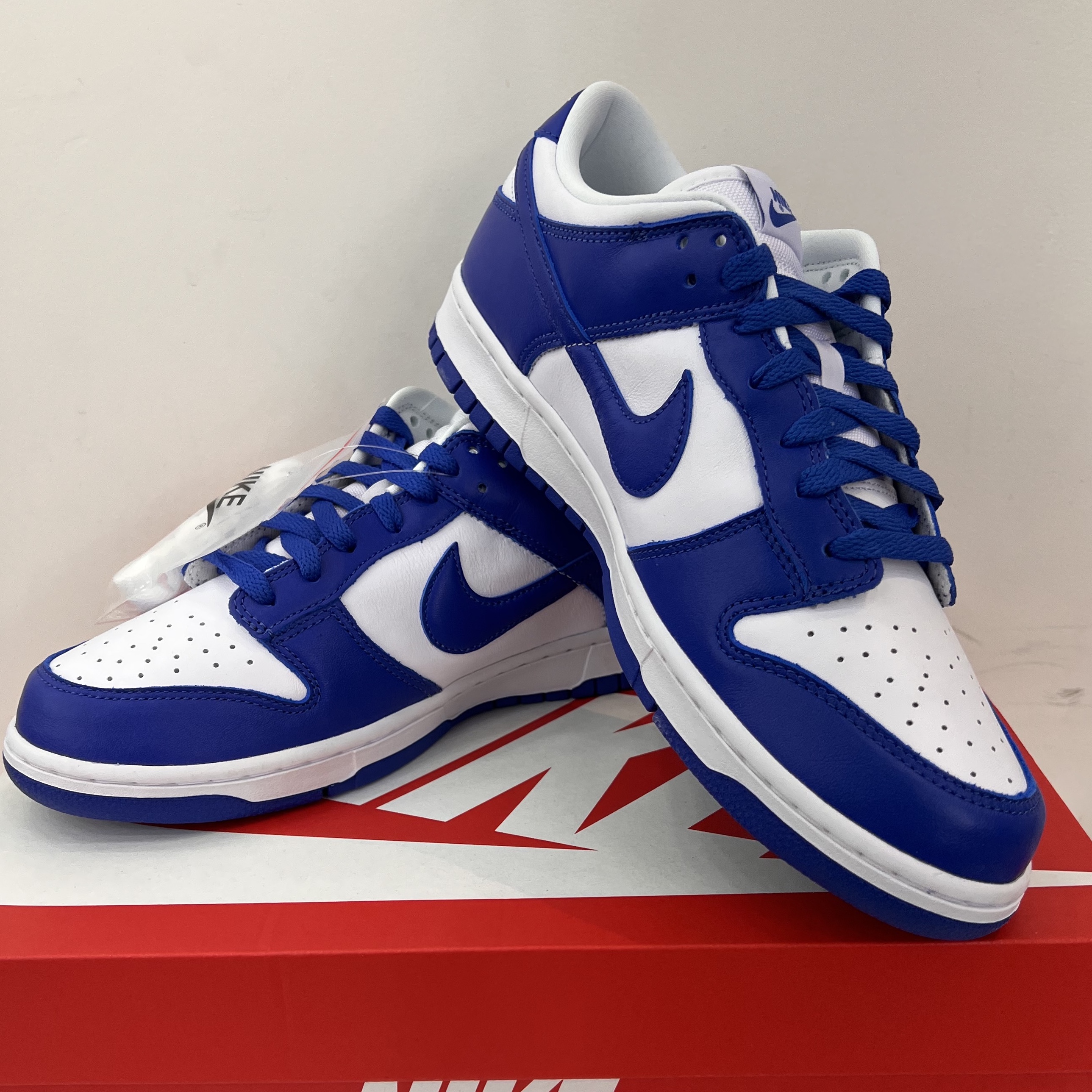 Nike Dunk Low SP Kentucky 2022 착용 스타일