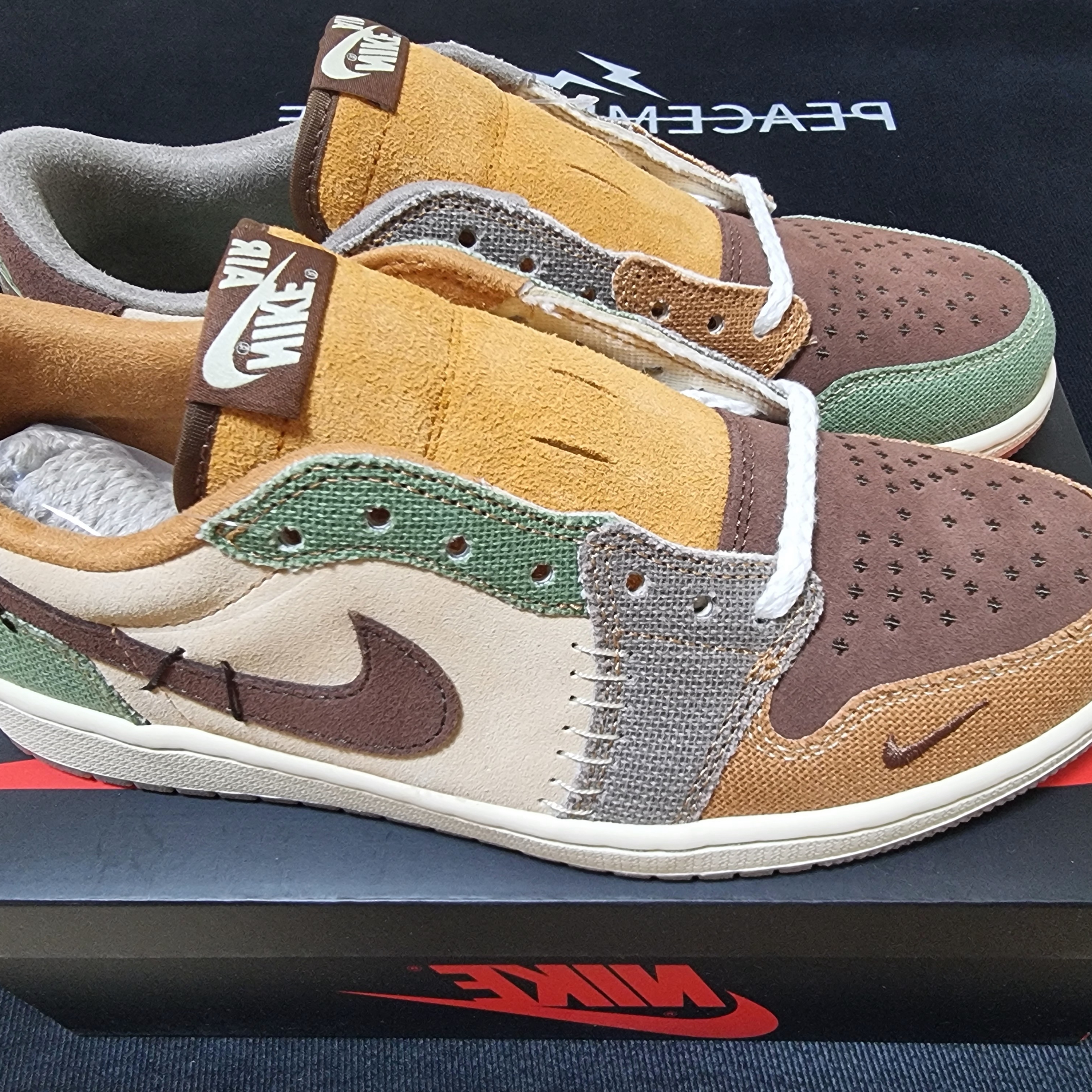 Jordan 1 x Zion Williamson Retro Low OG Flax and Oil Green 착용 스타일