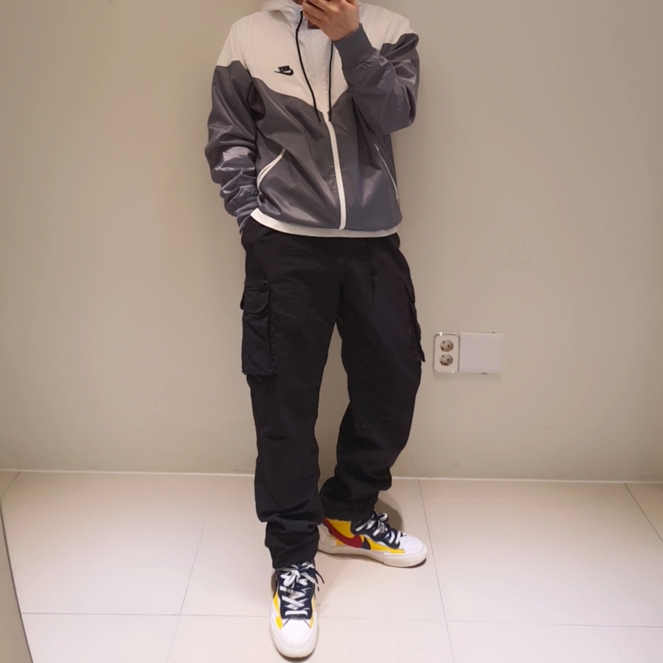 Nike x Sacai Blazer Mid Snow Beach 착용 스타일