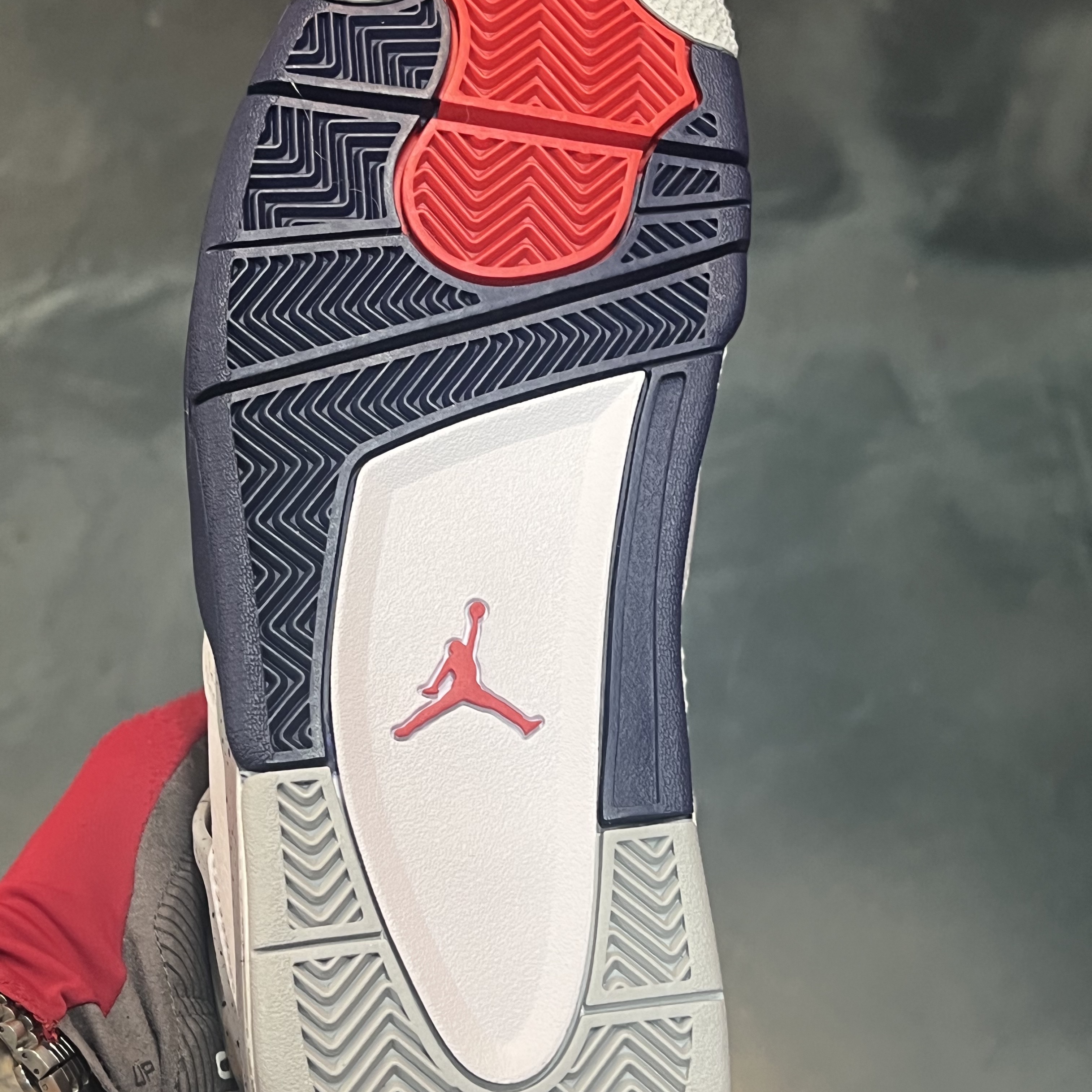 Jordan 4 Retro Midnight Navy 착용 스타일 - 4