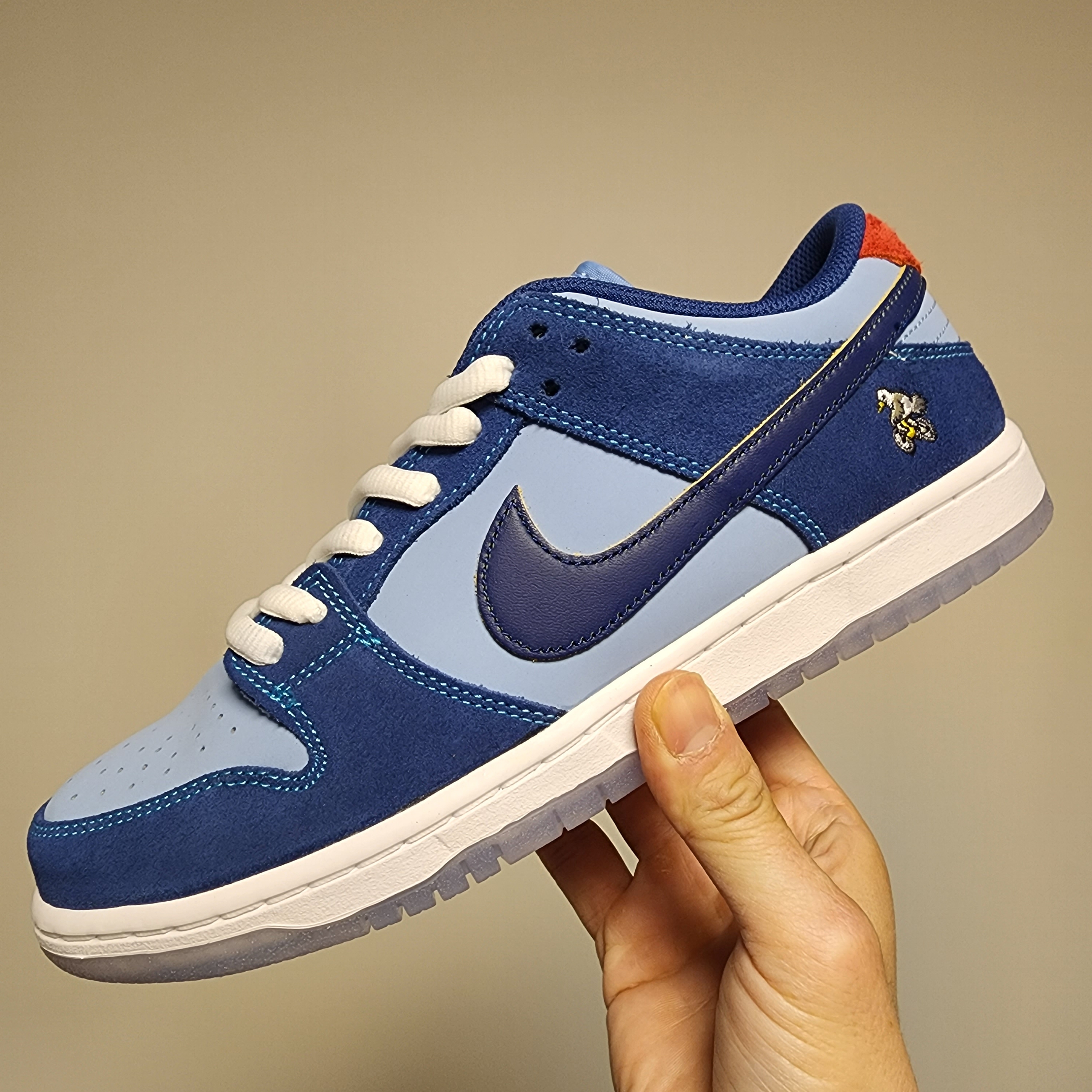 Nike x Why So Sad? SB Dunk Low Pro Coastal Blue 착용 스타일 - 1