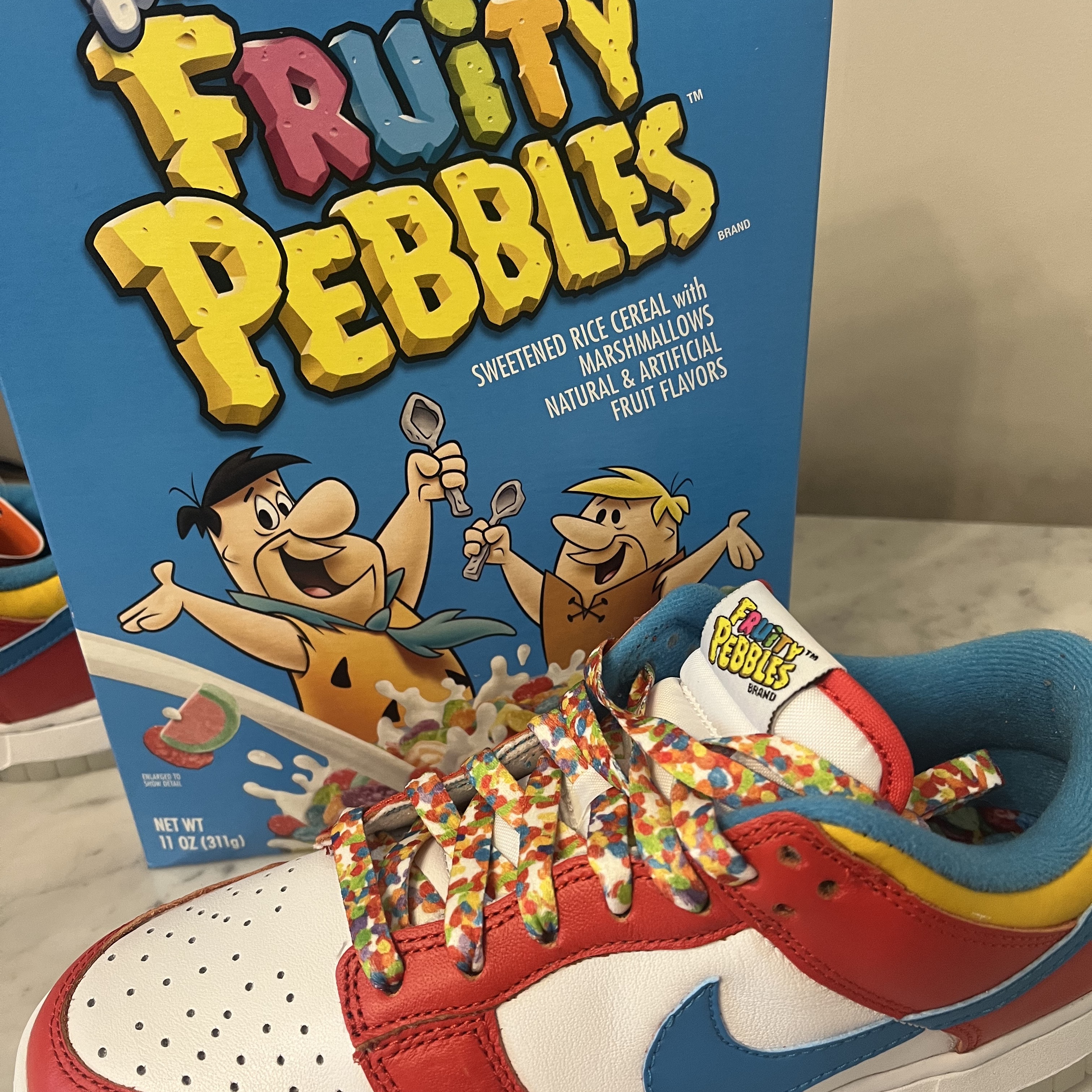 Nike x LeBron James x Fruity Pebbles Dunk Low QS Habanero Red 착용 스타일 - 1