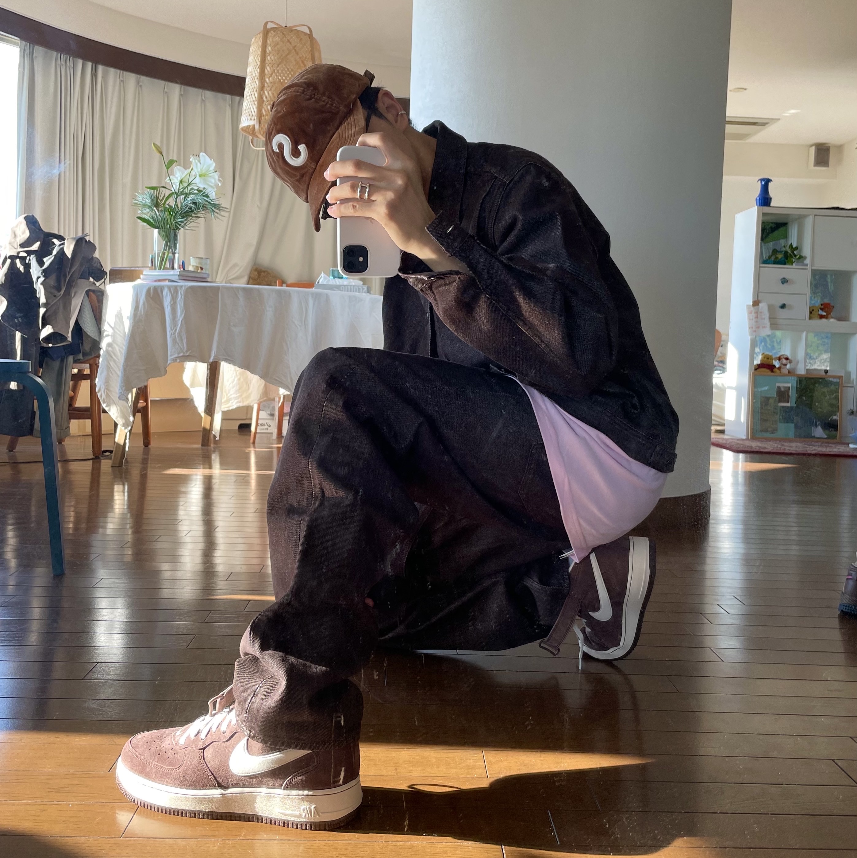 Auralee Washed Hard Twist Denim Blouson Brown - 21AW, Auralee Hard Twist Denim 5P Pants Brown - 21AW 착용 스타일 - 1