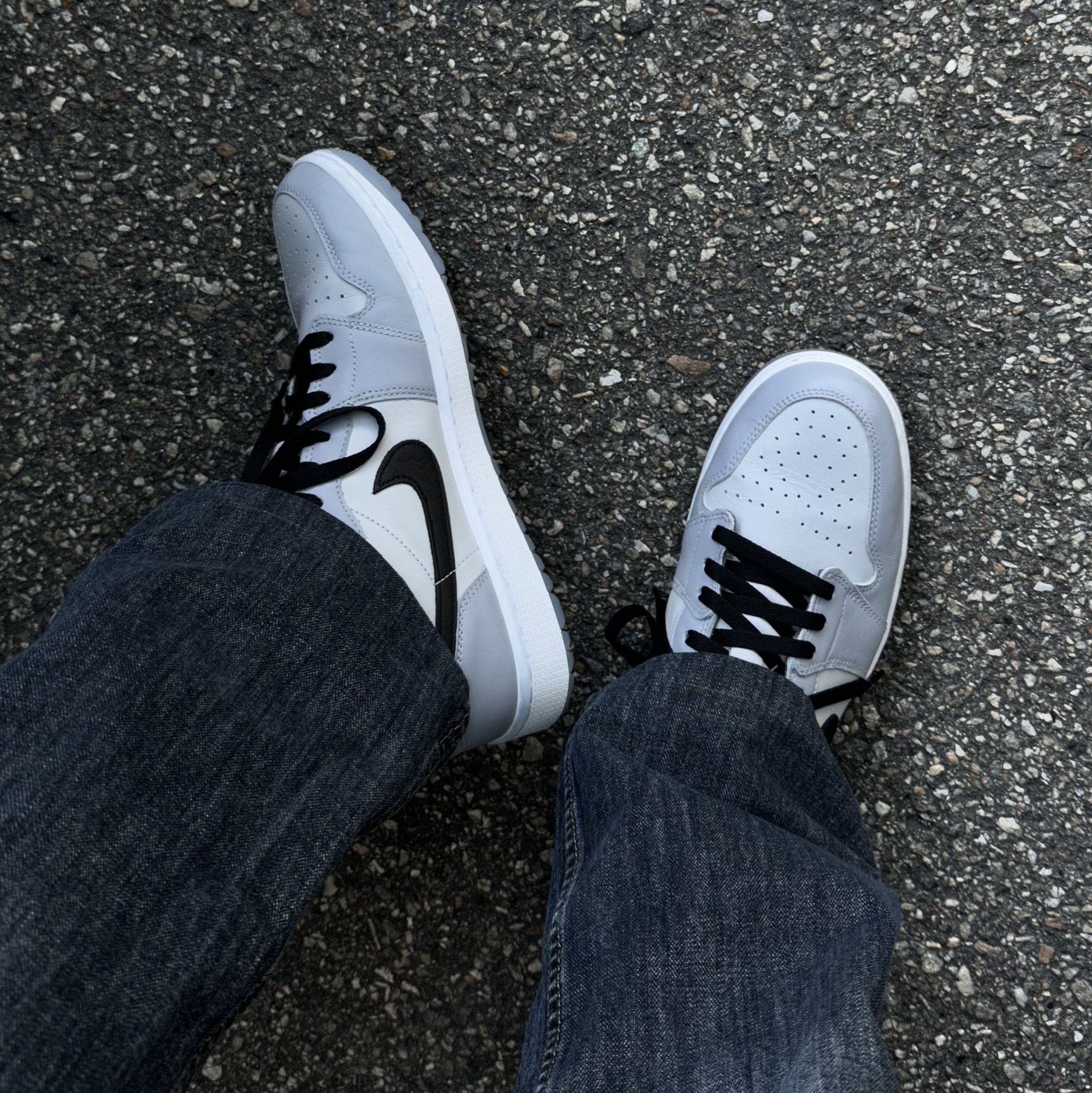Jordan 1 Low Golf Wolf Grey 착용 스타일 - 3