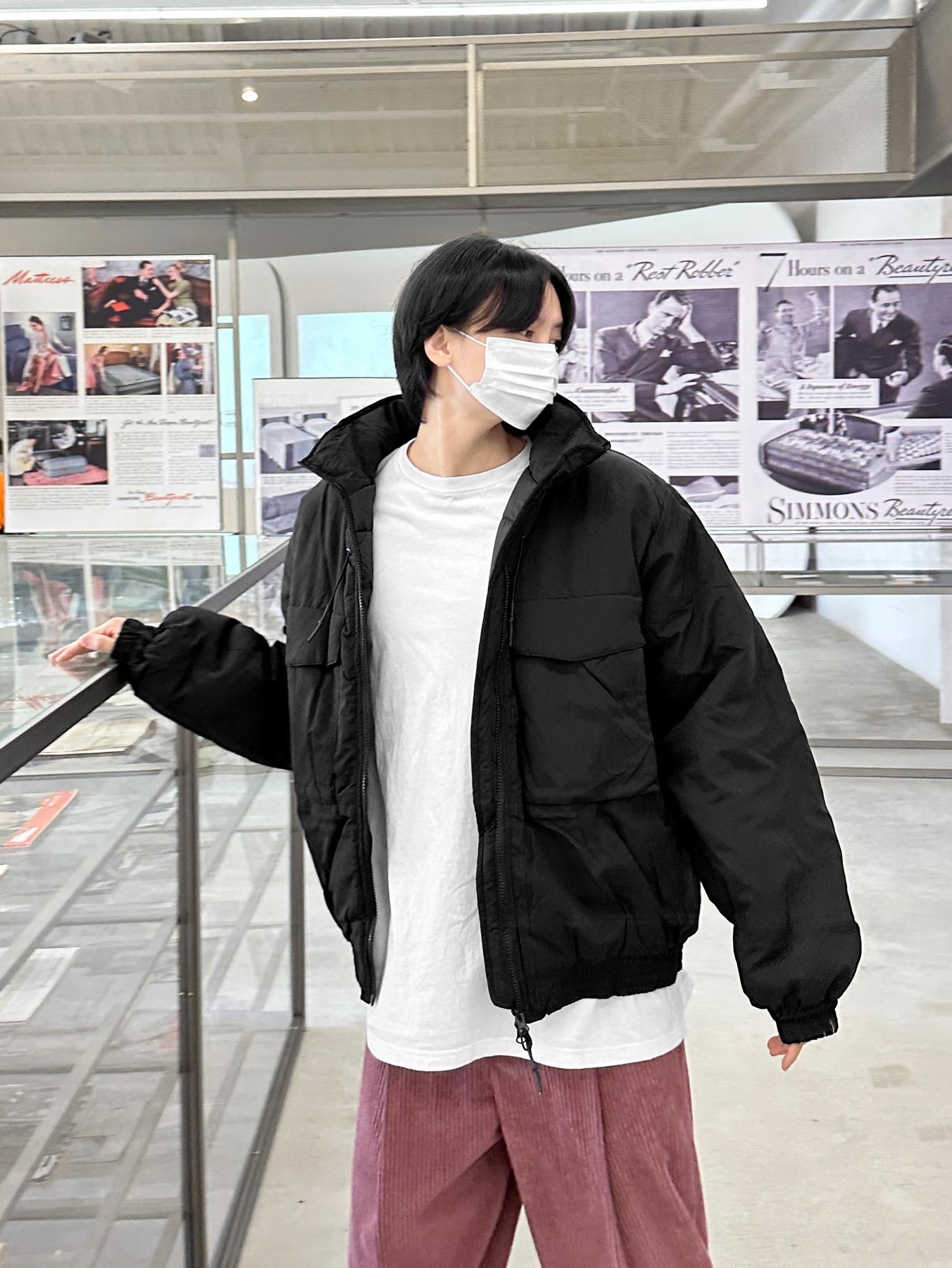 Maison Mihara Yasuhiro Blakey OG Sole Canvas Low-top Sneakers White, Maison Mihara Yasuhiro Blakey OG Sole Leather Low-top Sneakers White 착용 스타일 - 4