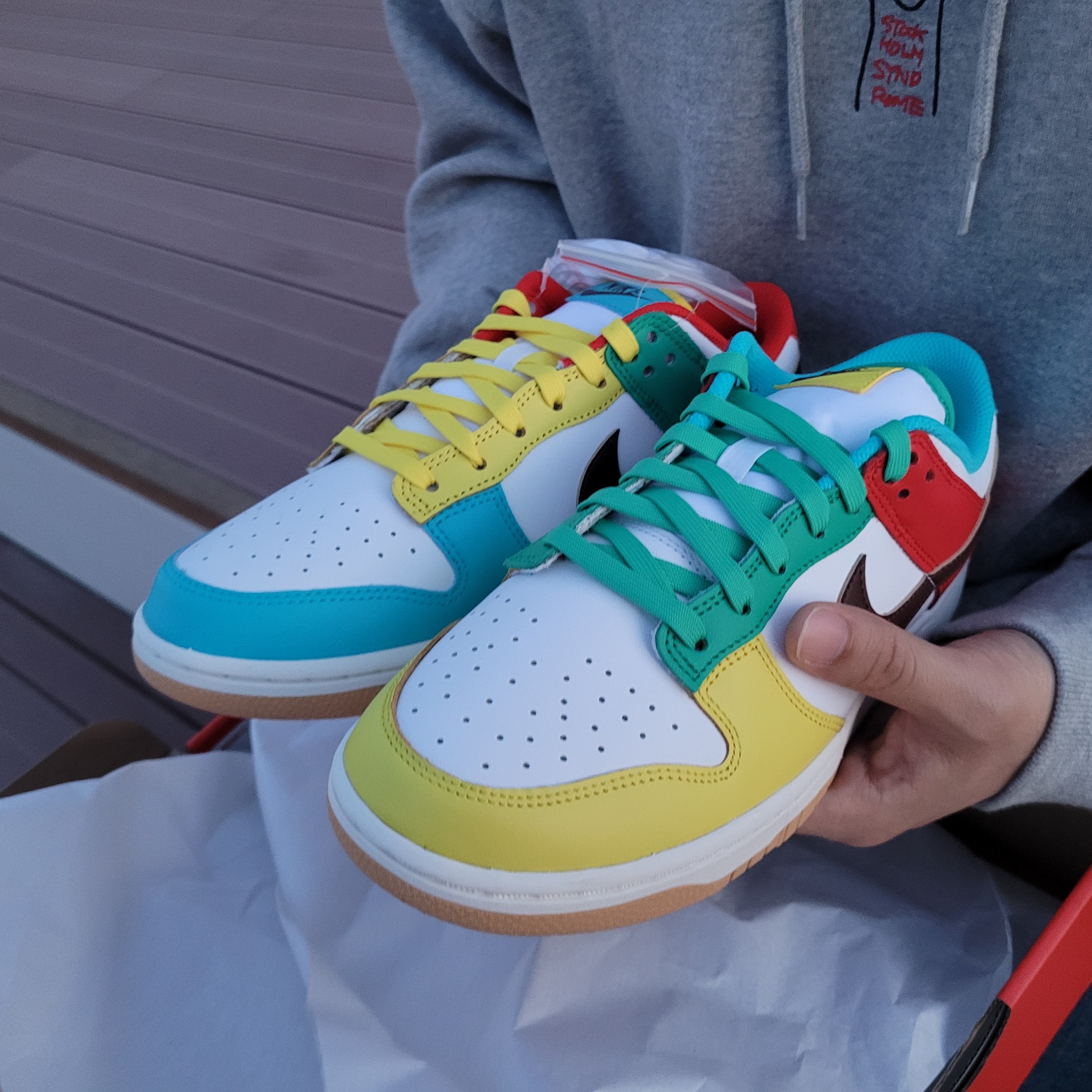 Nike Dunk Low SE Free.99 White 착용 스타일