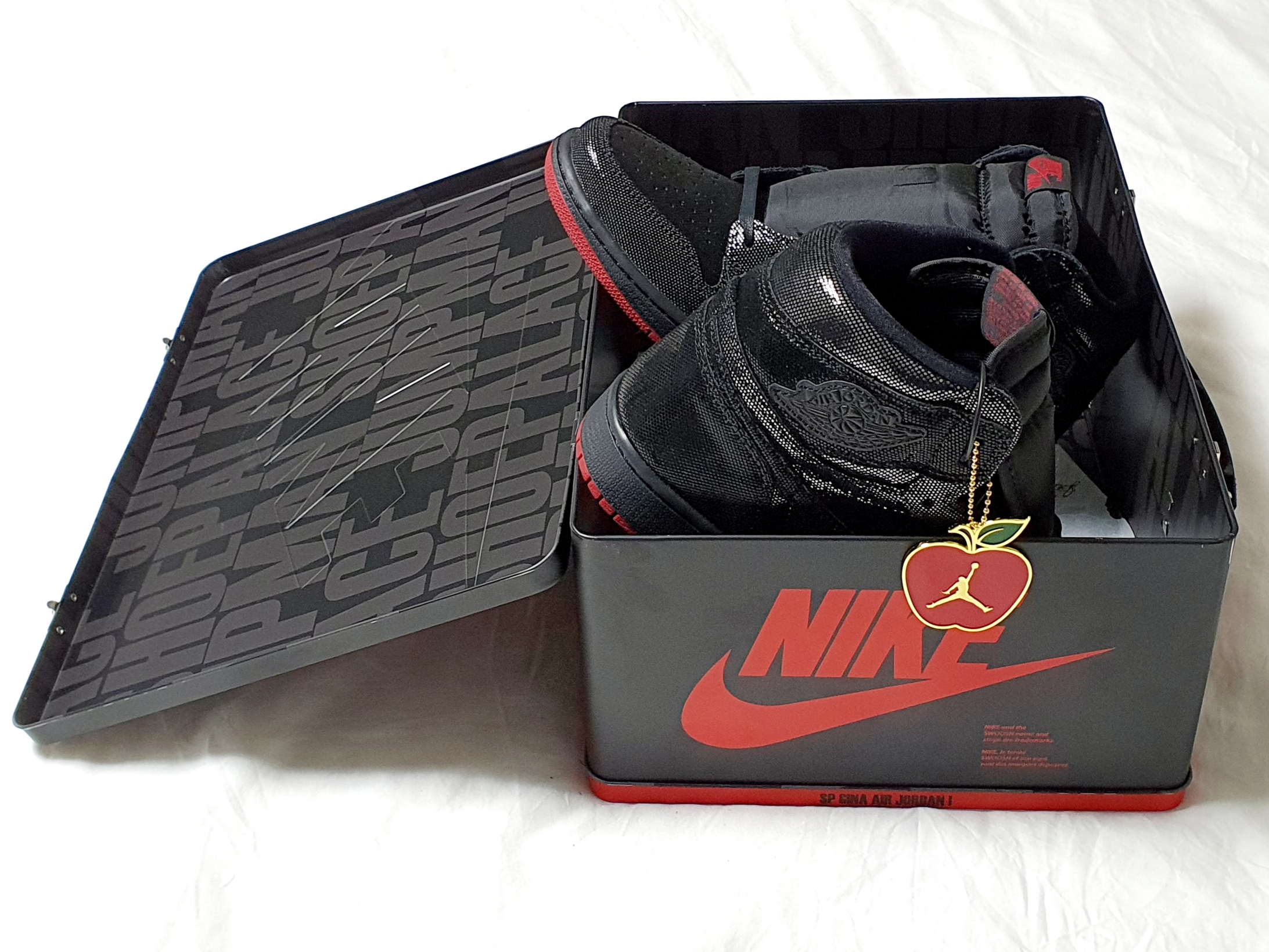 Jordan 1 Retro High OG SP Gina (Special Box) 착용 스타일 - 4