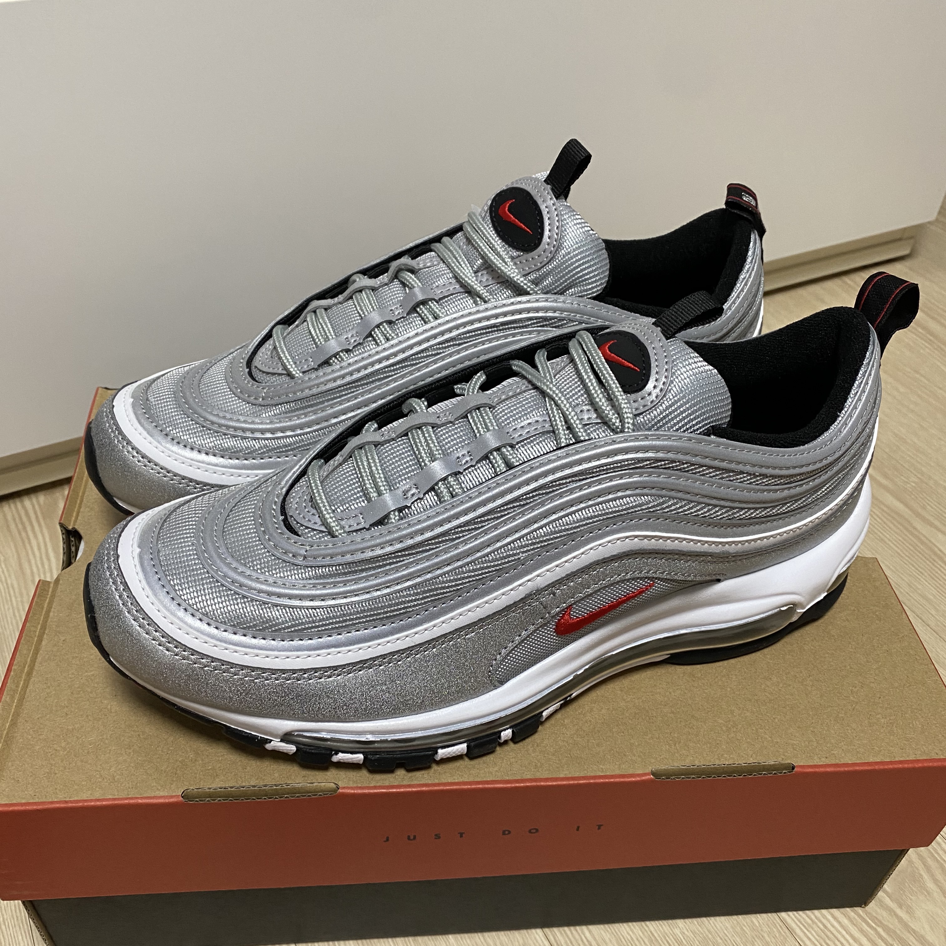 Nike Air Max 97 OG Silver Bullet 2022 착용 스타일