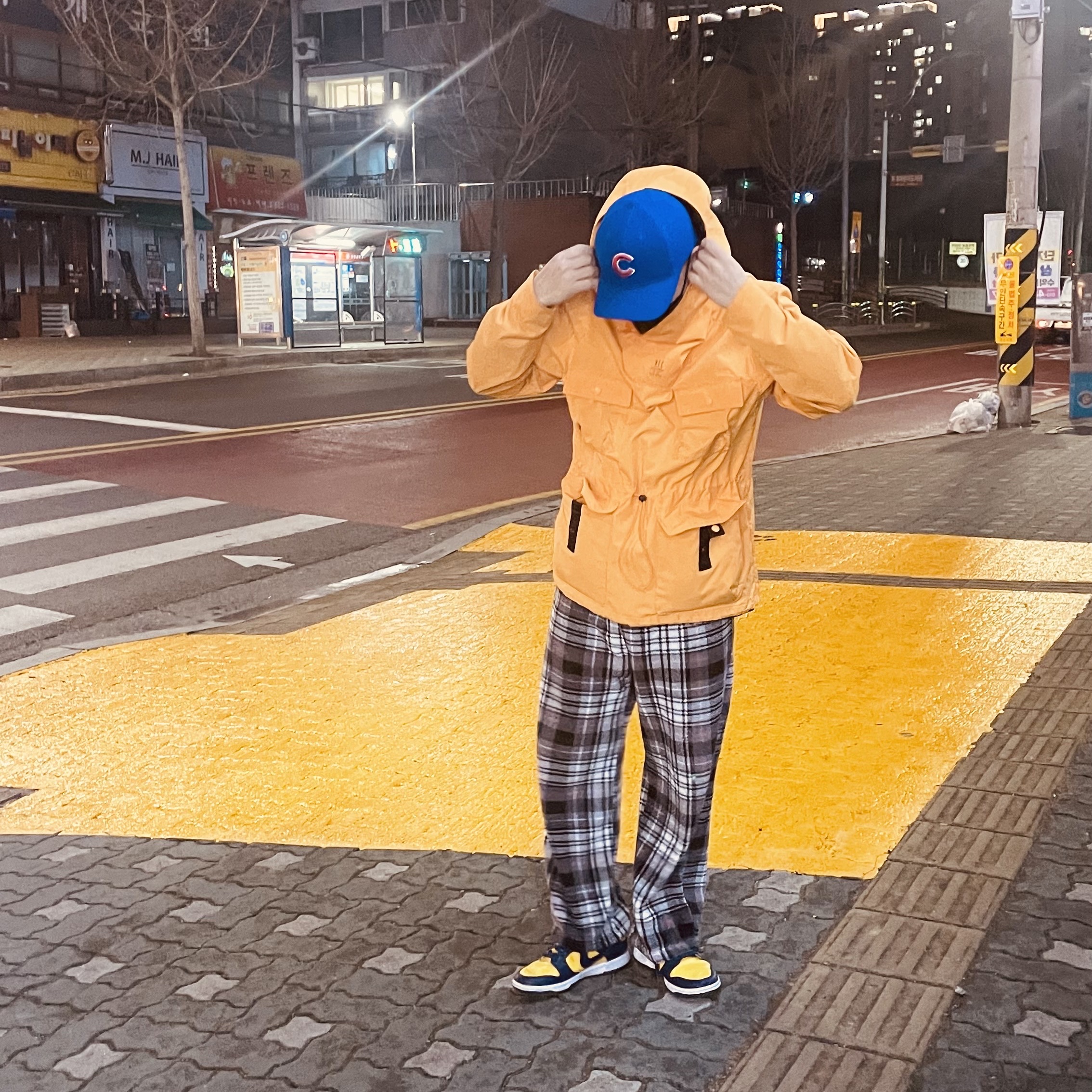 Nike Dunk Low Retro Varsity Maize 착용 스타일
