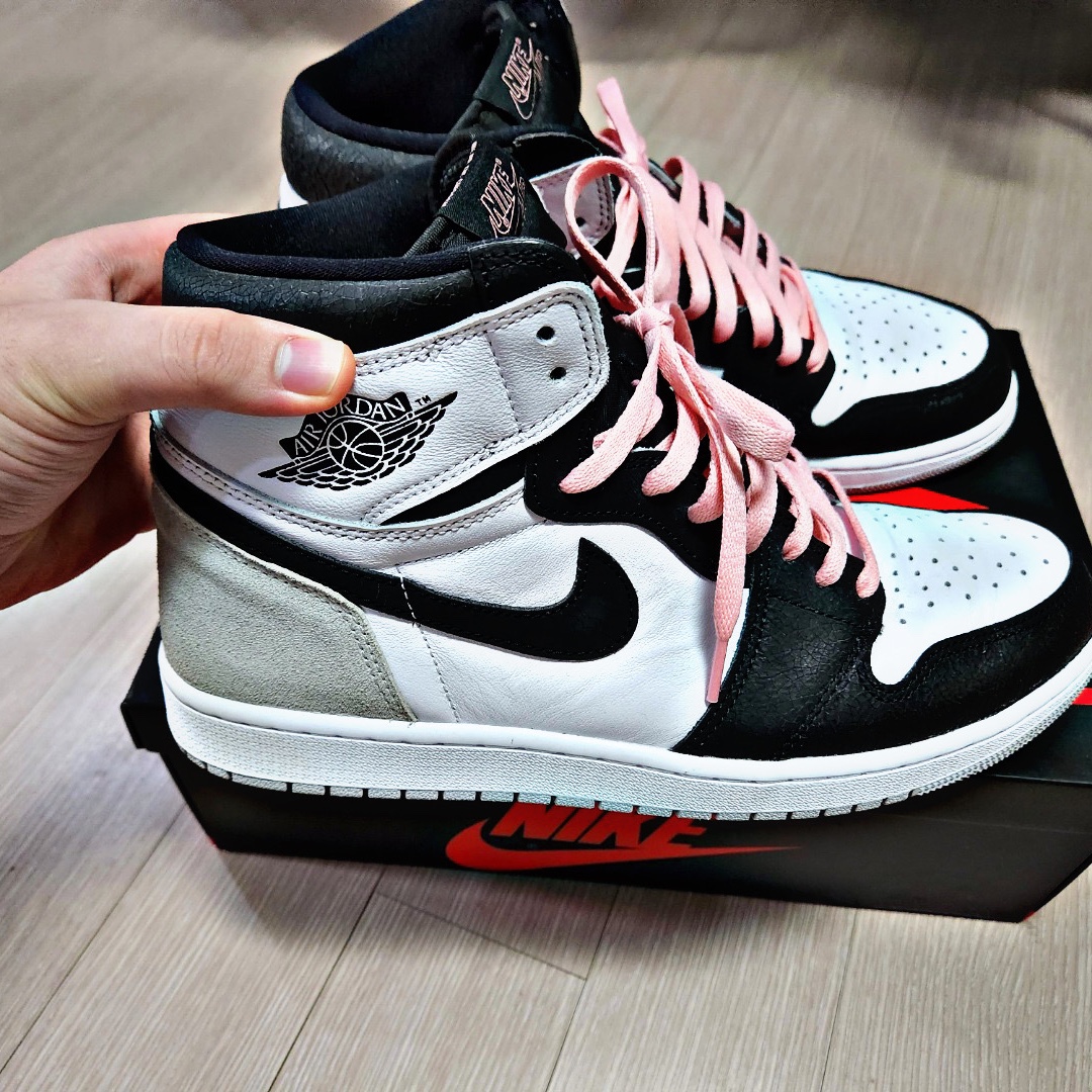 Jordan 1 Retro High OG Bleached Coral 착용 스타일