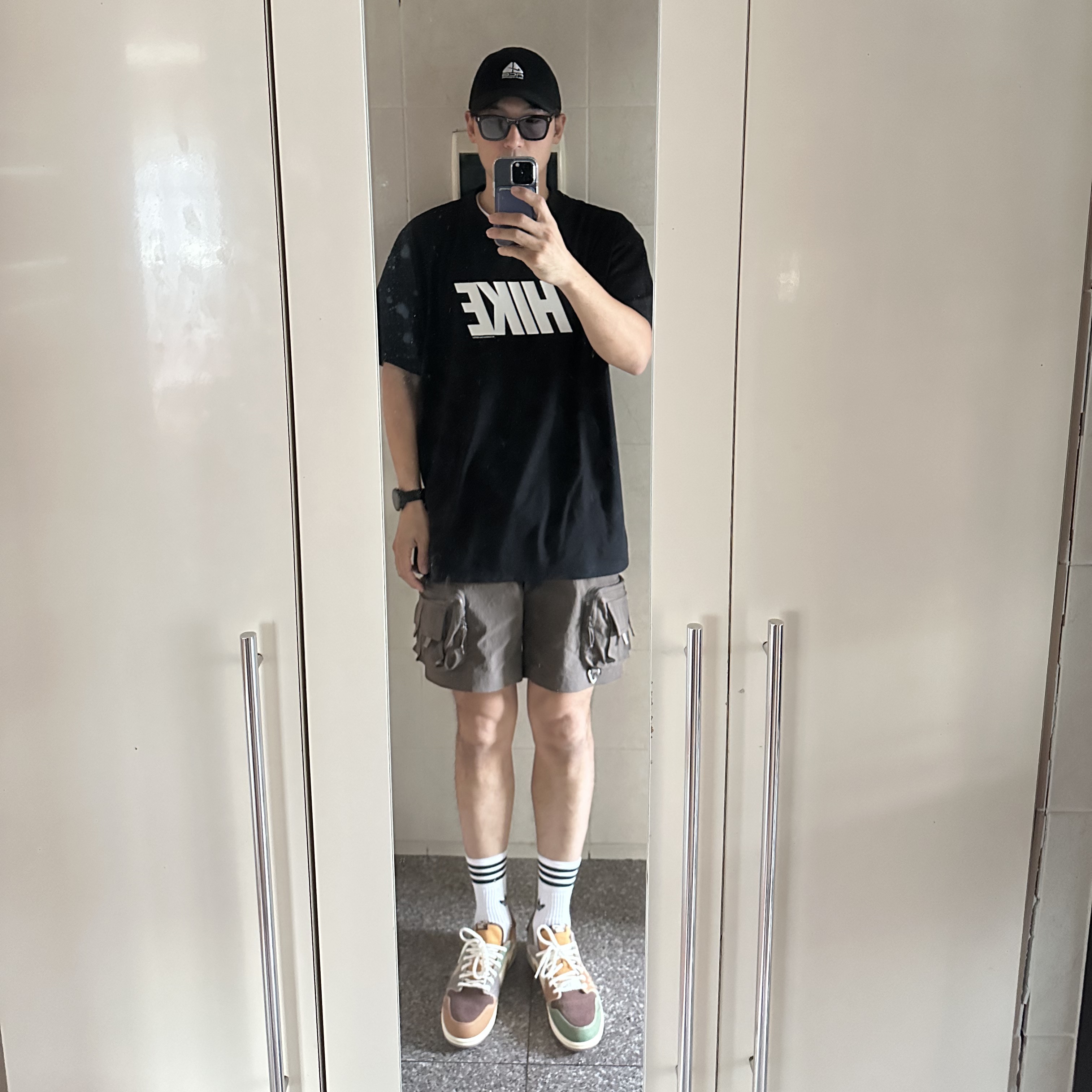 Jordan 1 x Zion Williamson Retro Low OG Flax and Oil Green 착용 스타일