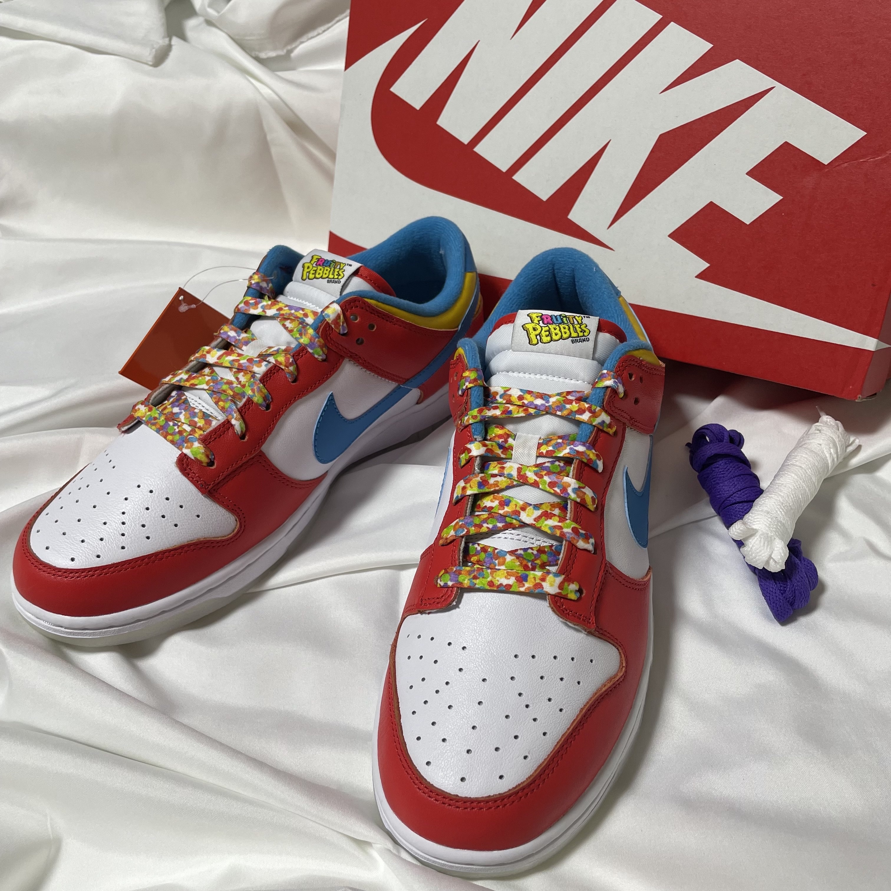 Nike x LeBron James x Fruity Pebbles Dunk Low QS Habanero Red 착용 스타일 - 1