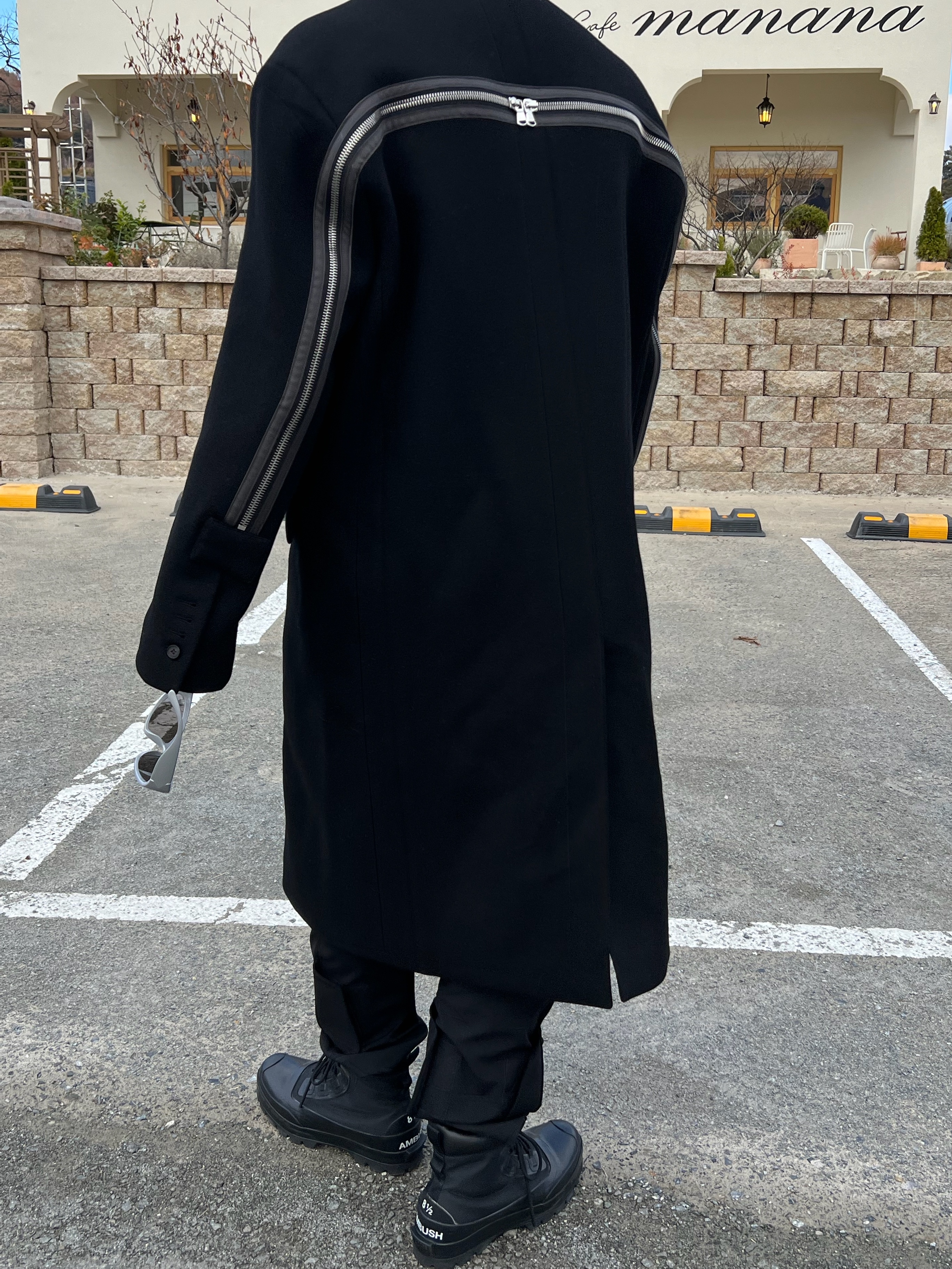 Undermycar Bucky Multi Pocket Dynamic Pants Rookie Black - 22SS, Converse x Ambush Chuck Taylor All Star Duck Boot Black 착용 스타일 - 3