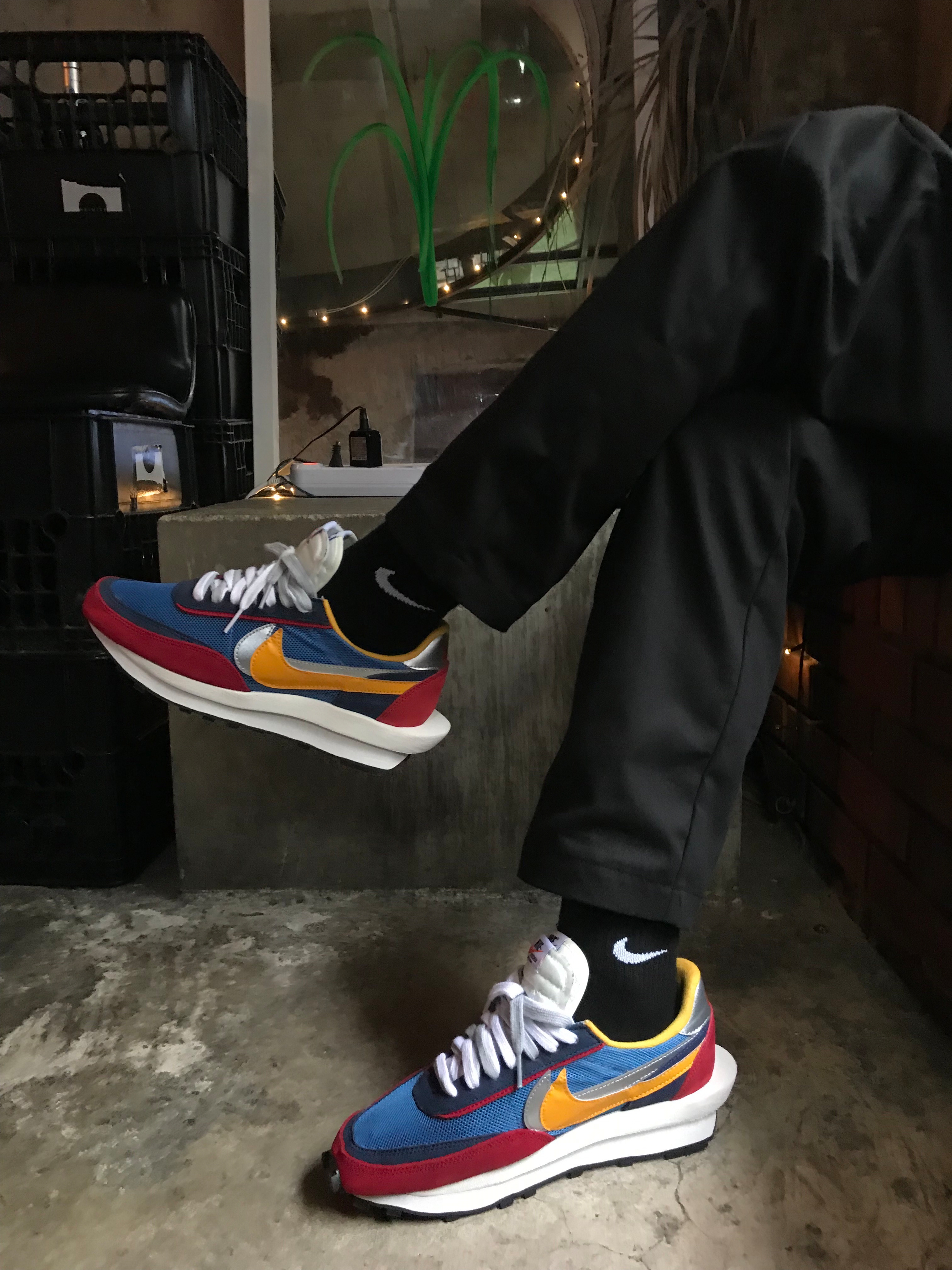 Nike x Sacai LDWaffle Blue Multi 착용 스타일