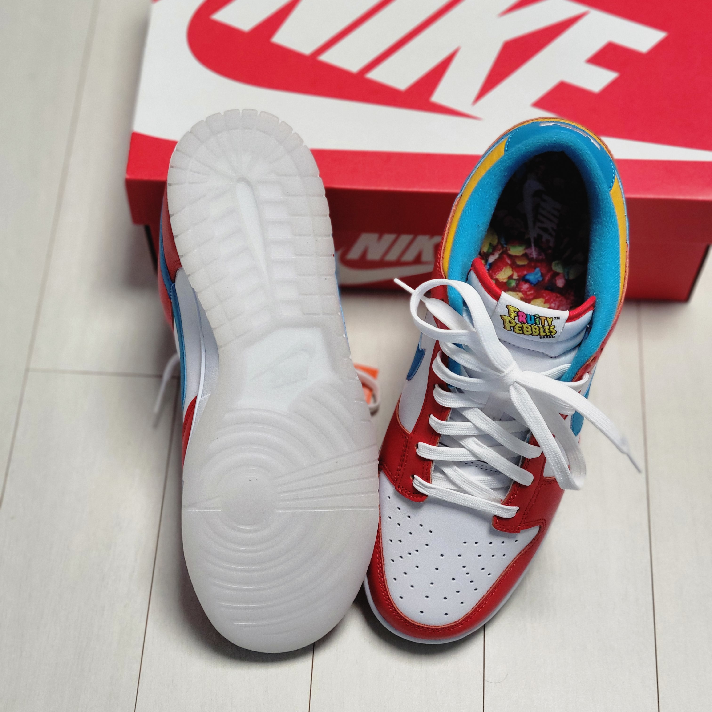 Nike x LeBron James x Fruity Pebbles Dunk Low QS Habanero Red 착용 스타일 - 2