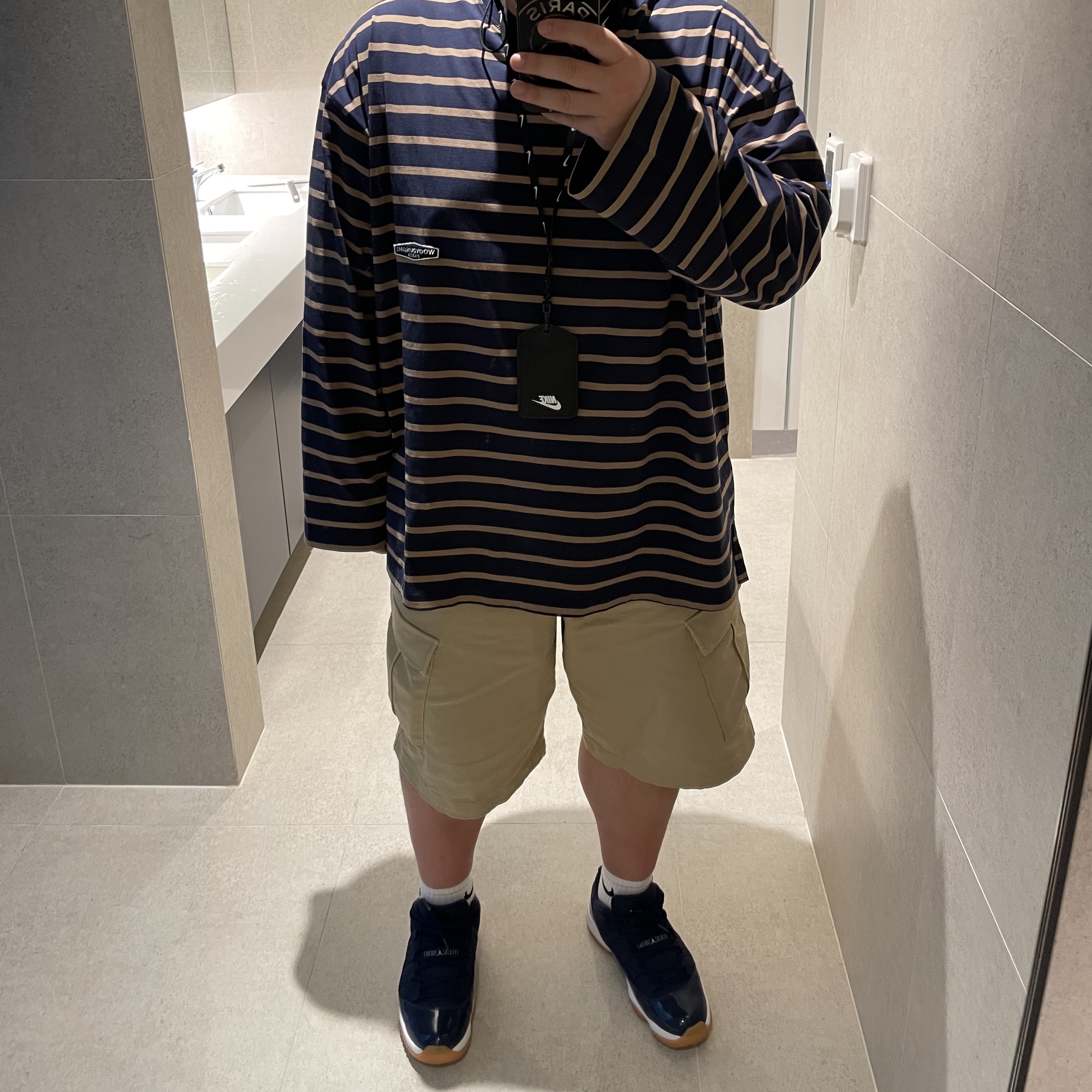 Wooyoungmi Long Sleeve Stripe Back Logo T-Shirt Navy Khaki - 21SS, Jordan 11 Retro Low Navy Gum 착용 스타일
