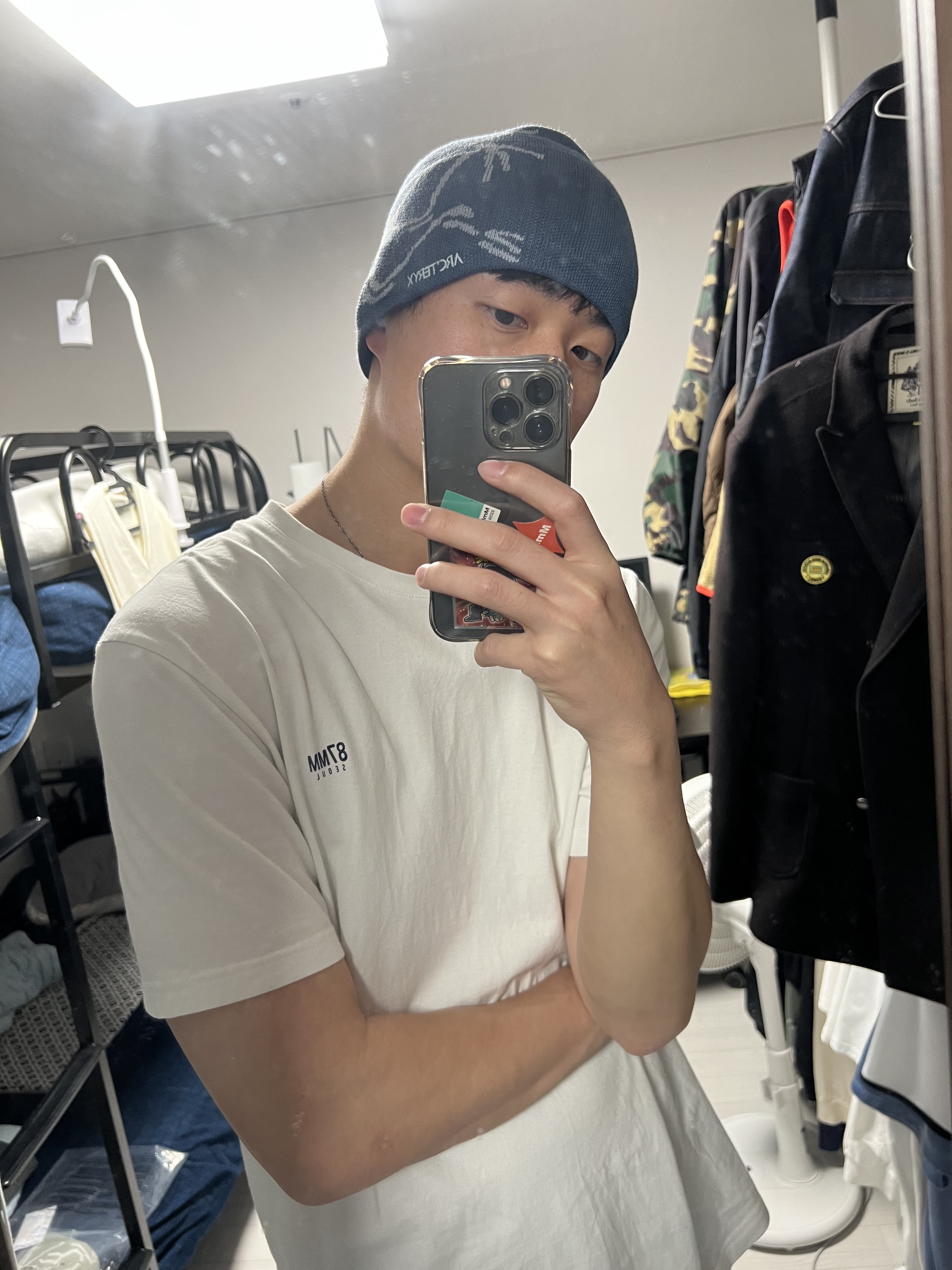 Arc'teryx Bird Head Toque Moonlit, Apple iPhone 13 Pro Max 128GB Graphite (Korean Ver.) 착용 스타일