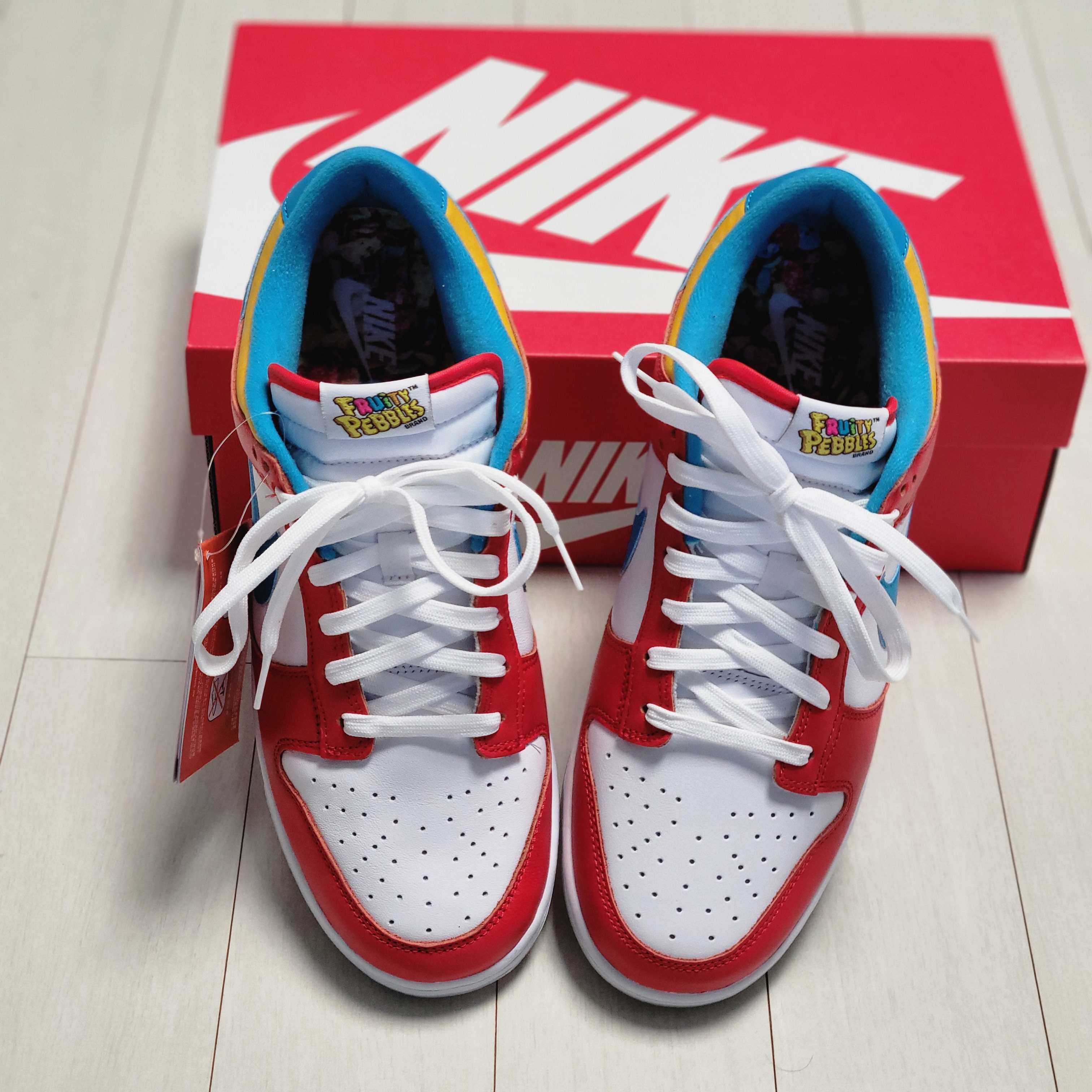 Nike x LeBron James x Fruity Pebbles Dunk Low QS Habanero Red 착용 스타일 - 1