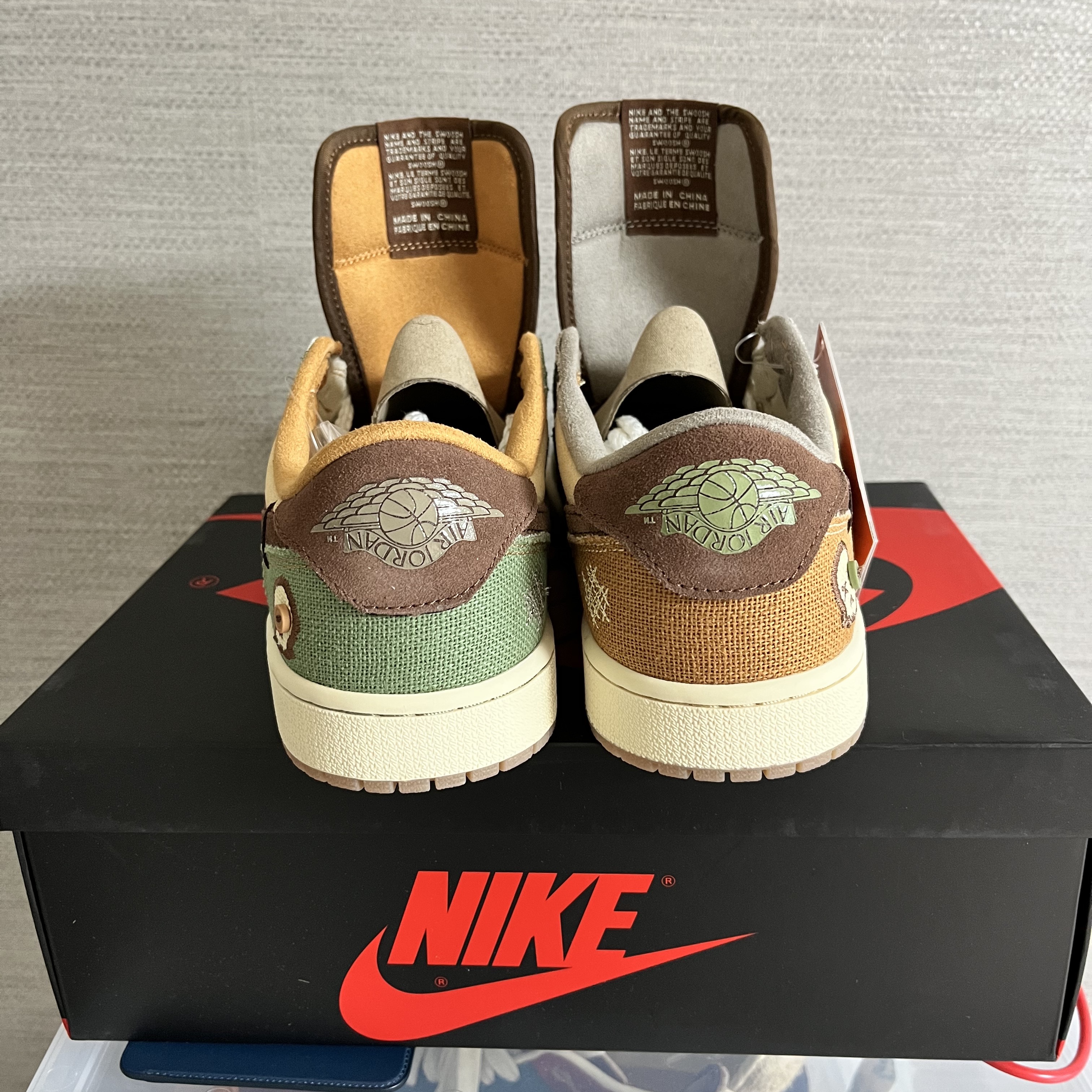 Jordan 1 x Zion Williamson Retro Low OG Flax and Oil Green 착용 스타일 - 4