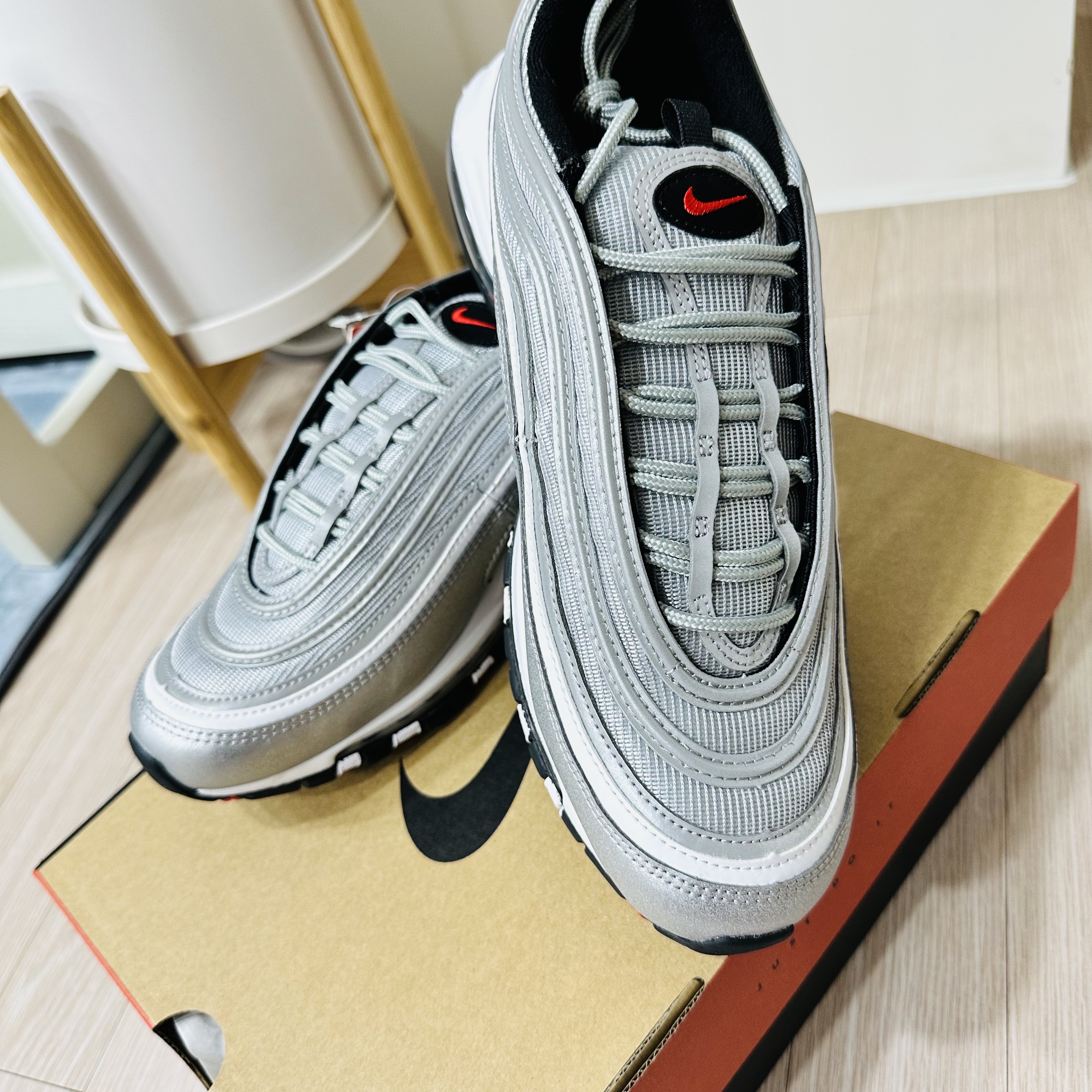 Nike Air Max 97 OG Silver Bullet 2022 착용 스타일 - 2