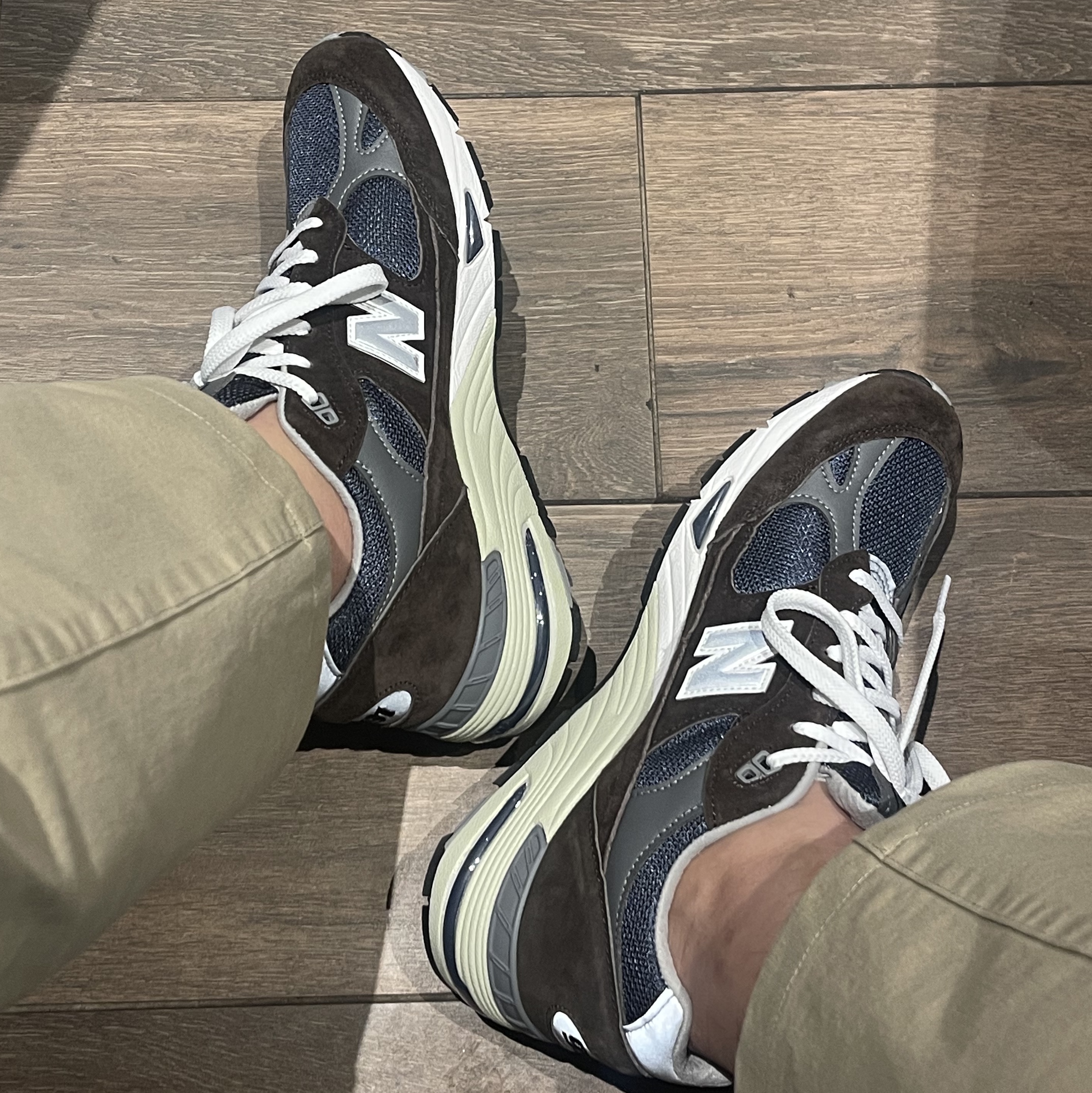 New Balance 991 Made in UK Brown 착용 스타일