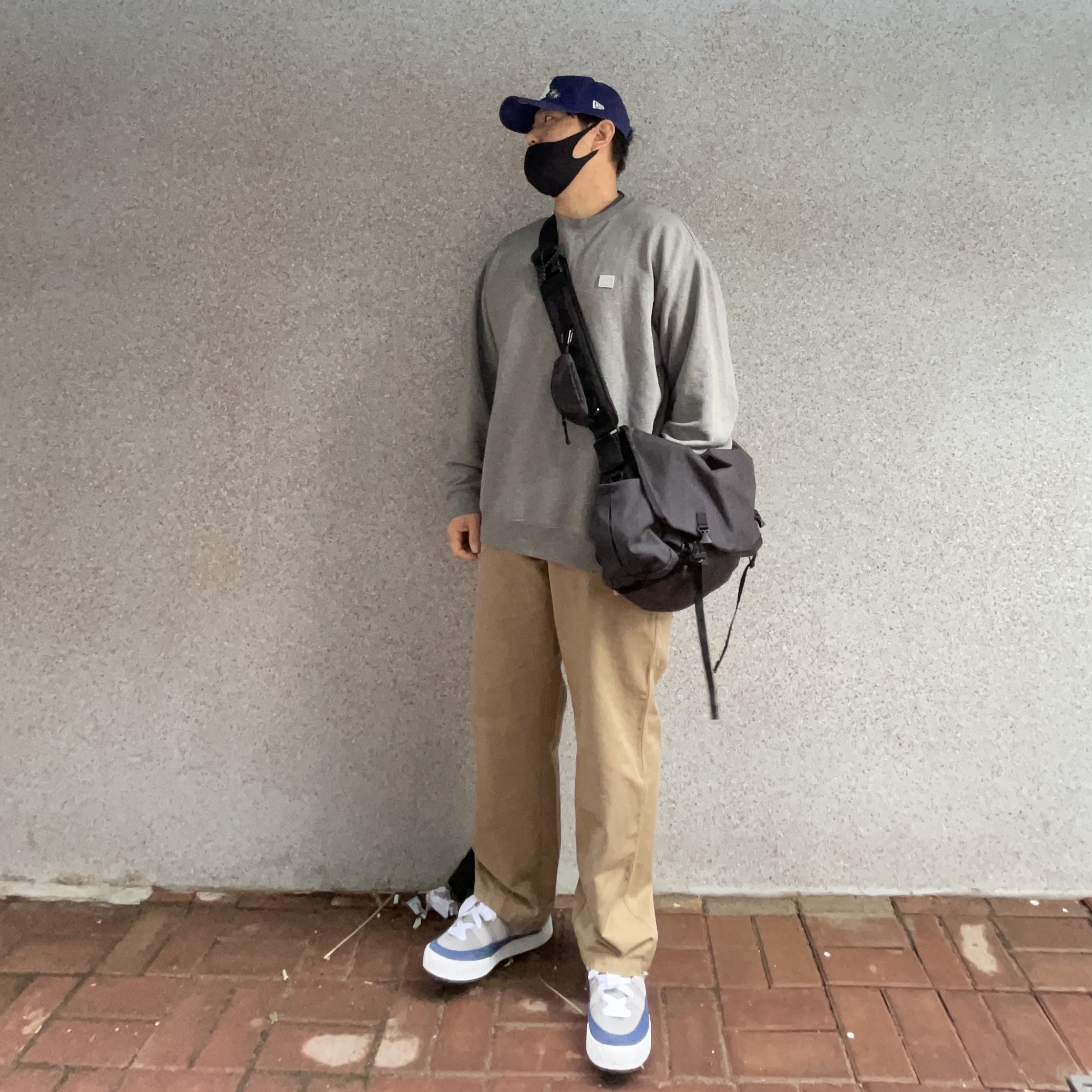 Adidas x Human Made Adimatic Gray 착용 스타일 - 2