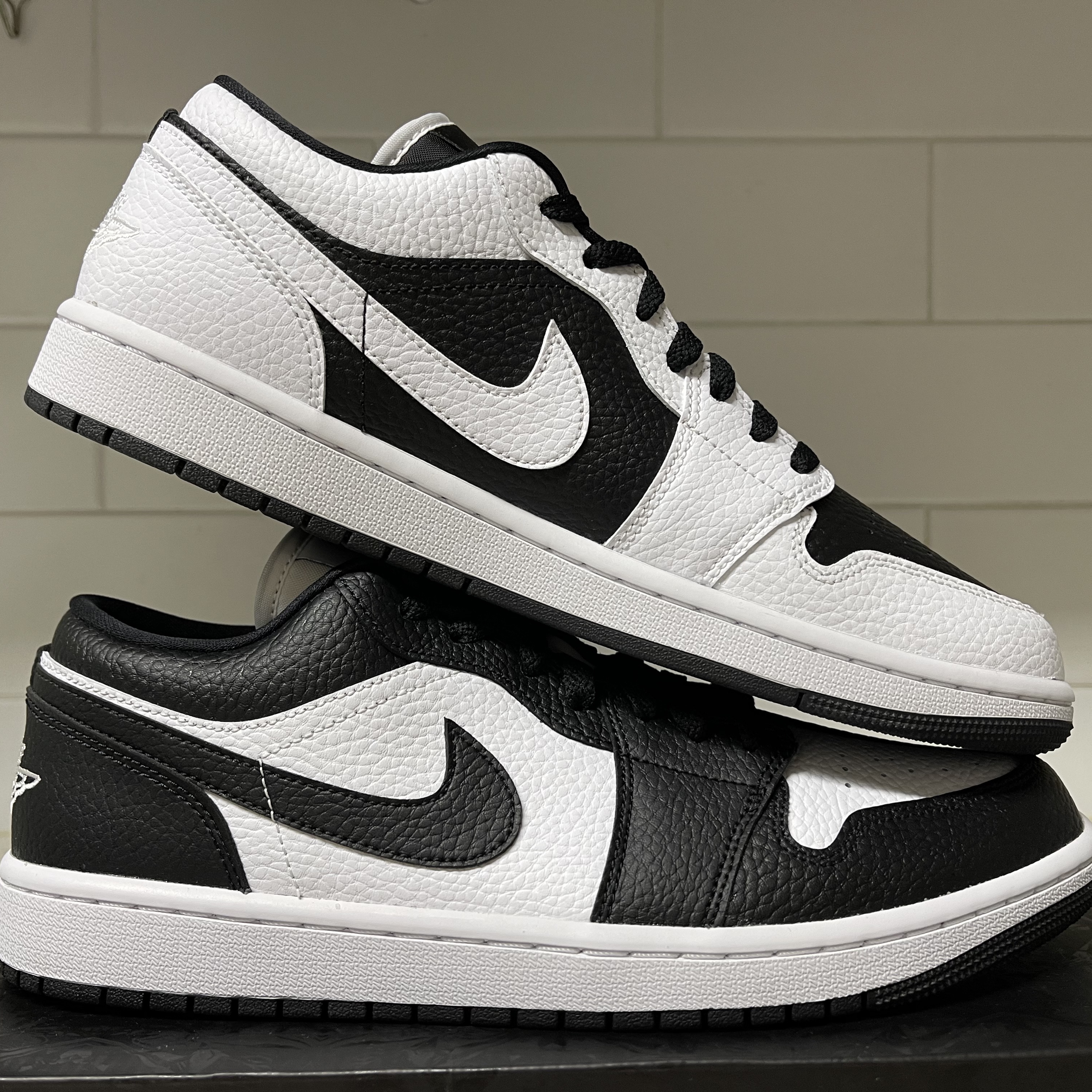 (W) Jordan 1 Low SE Black White 착용 스타일 - 4