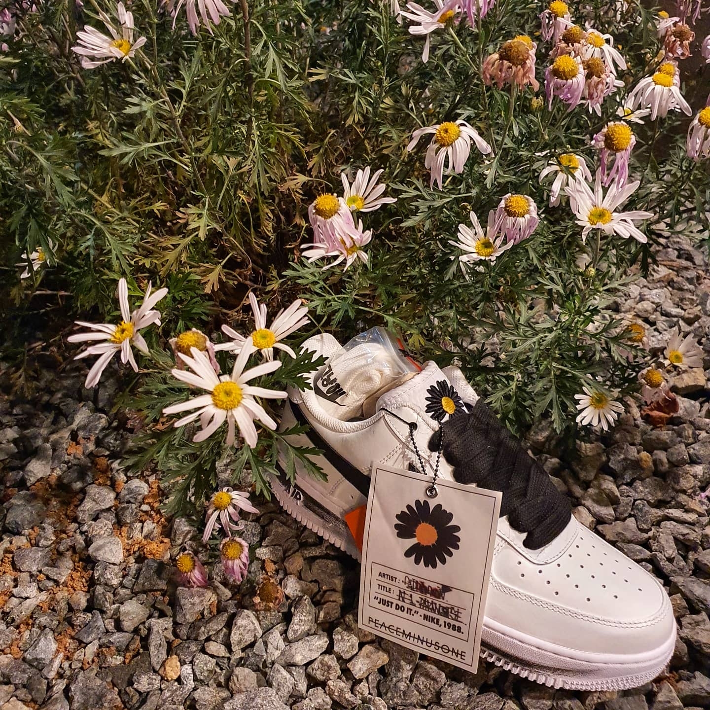 Nike x Peaceminusone Air Force 1 Low Para-Noise 2.0 착용 스타일 - 1