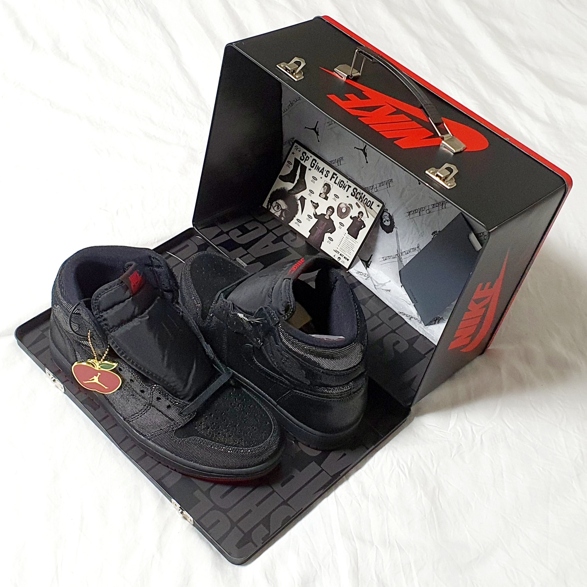 Jordan 1 Retro High OG SP Gina (Special Box) 착용 스타일 - 1