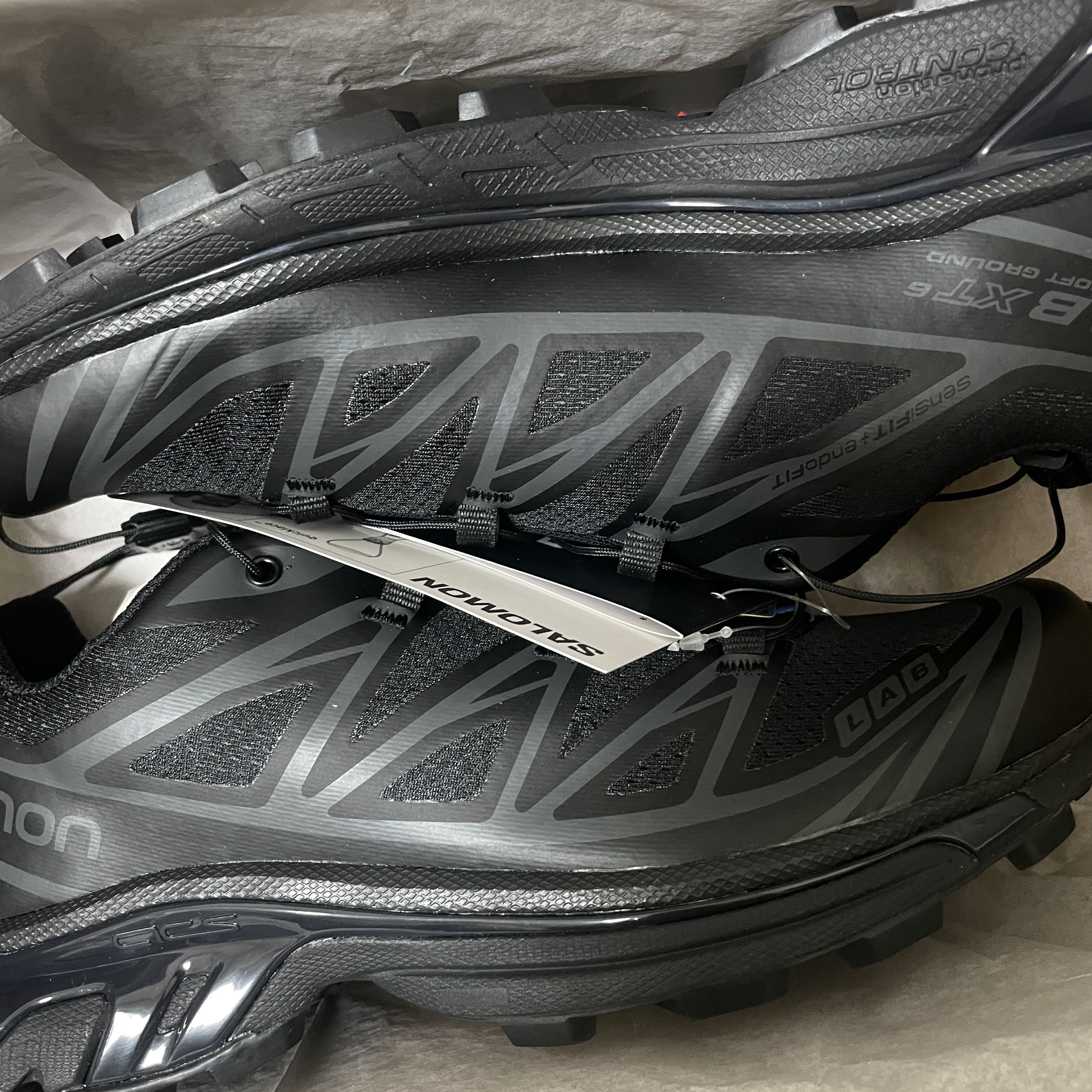 Salomon XT-6 ADV Black 착용 스타일