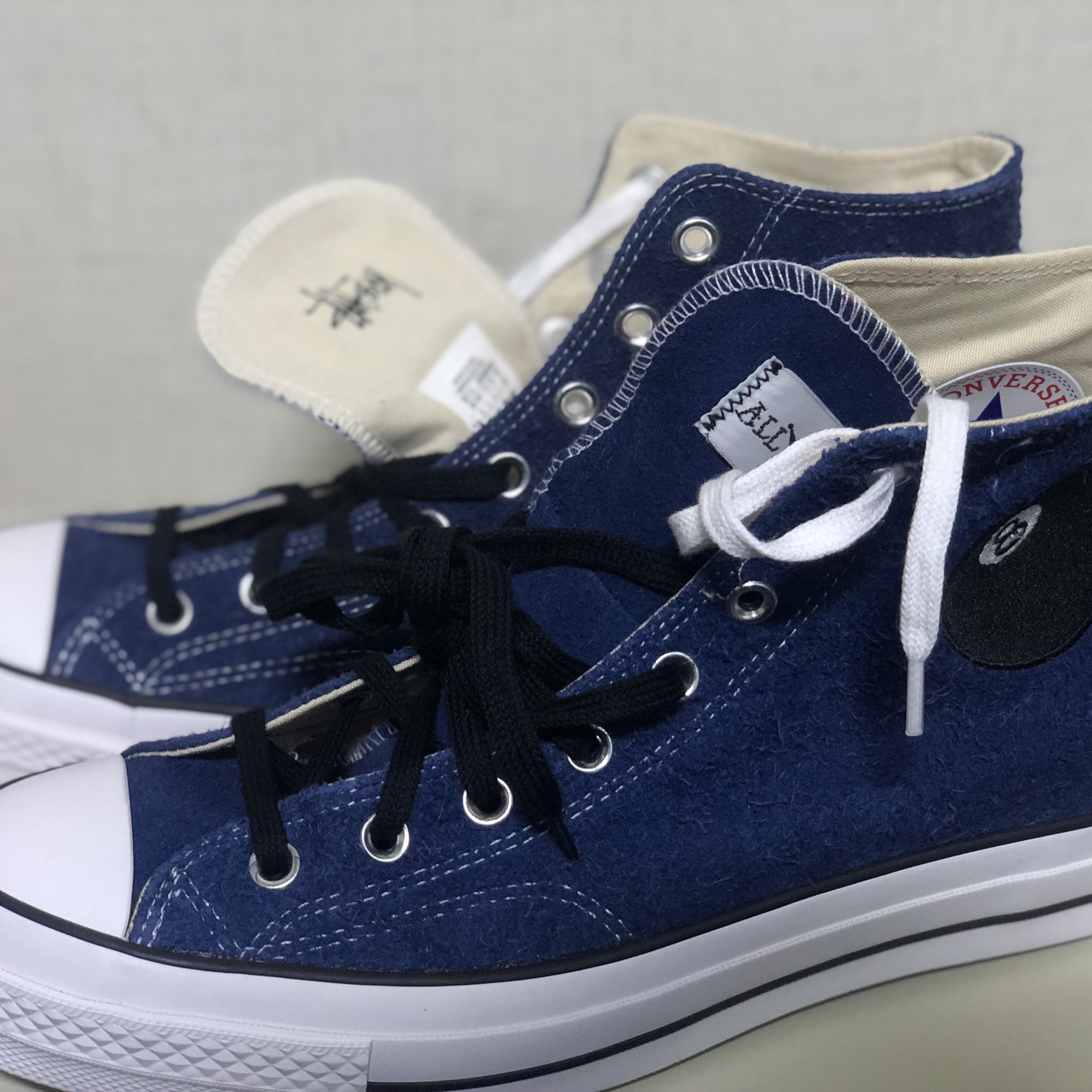 Converse x Stussy Chuck 70 High 8 Ball Navy 착용 스타일