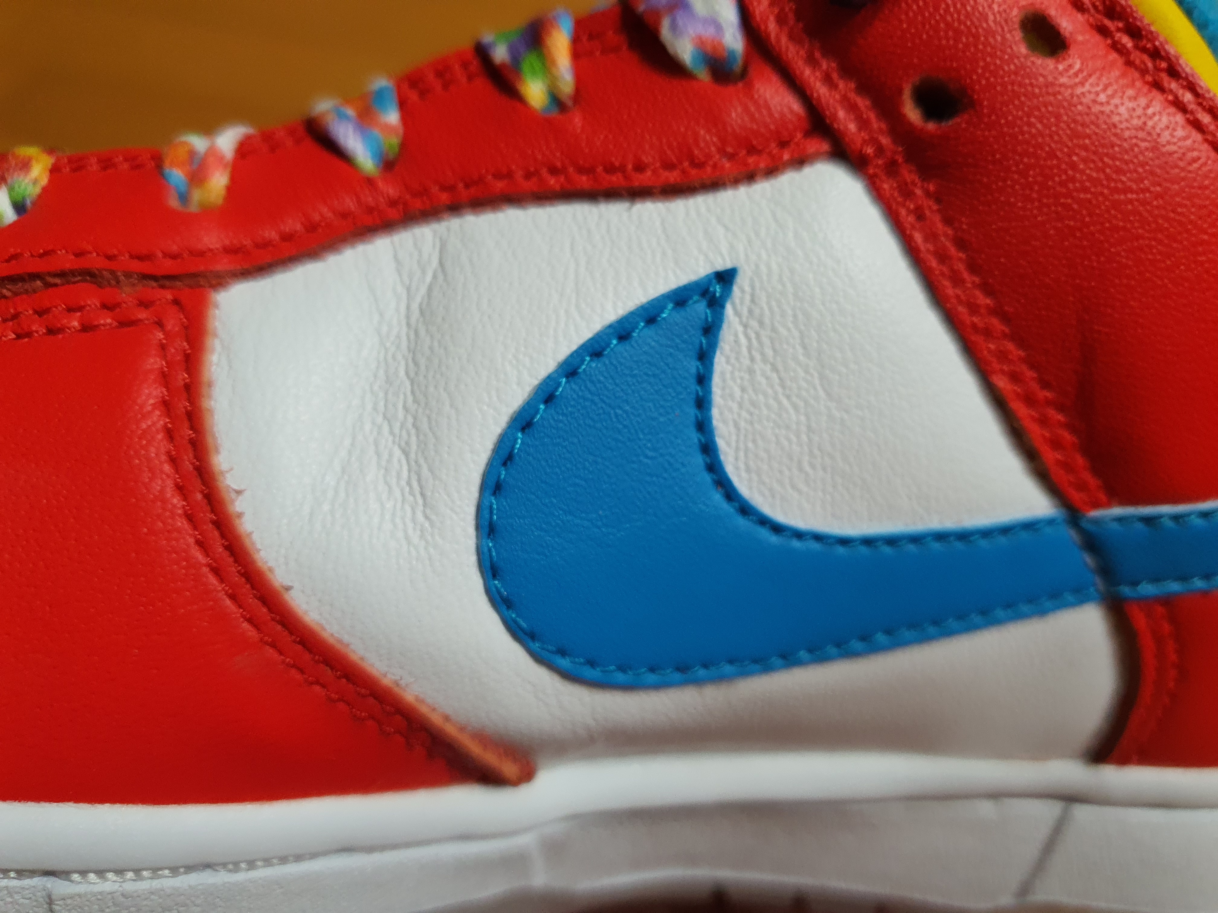 Nike x LeBron James x Fruity Pebbles Dunk Low QS Habanero Red 착용 스타일 - 1