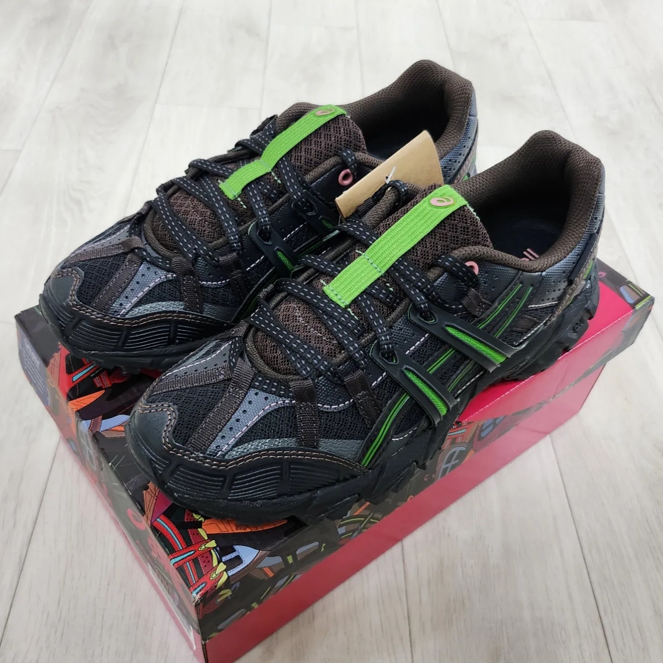 Asics x Andersson Bell Gel-Sonoma 15-50 Black Green 착용 스타일 - 2