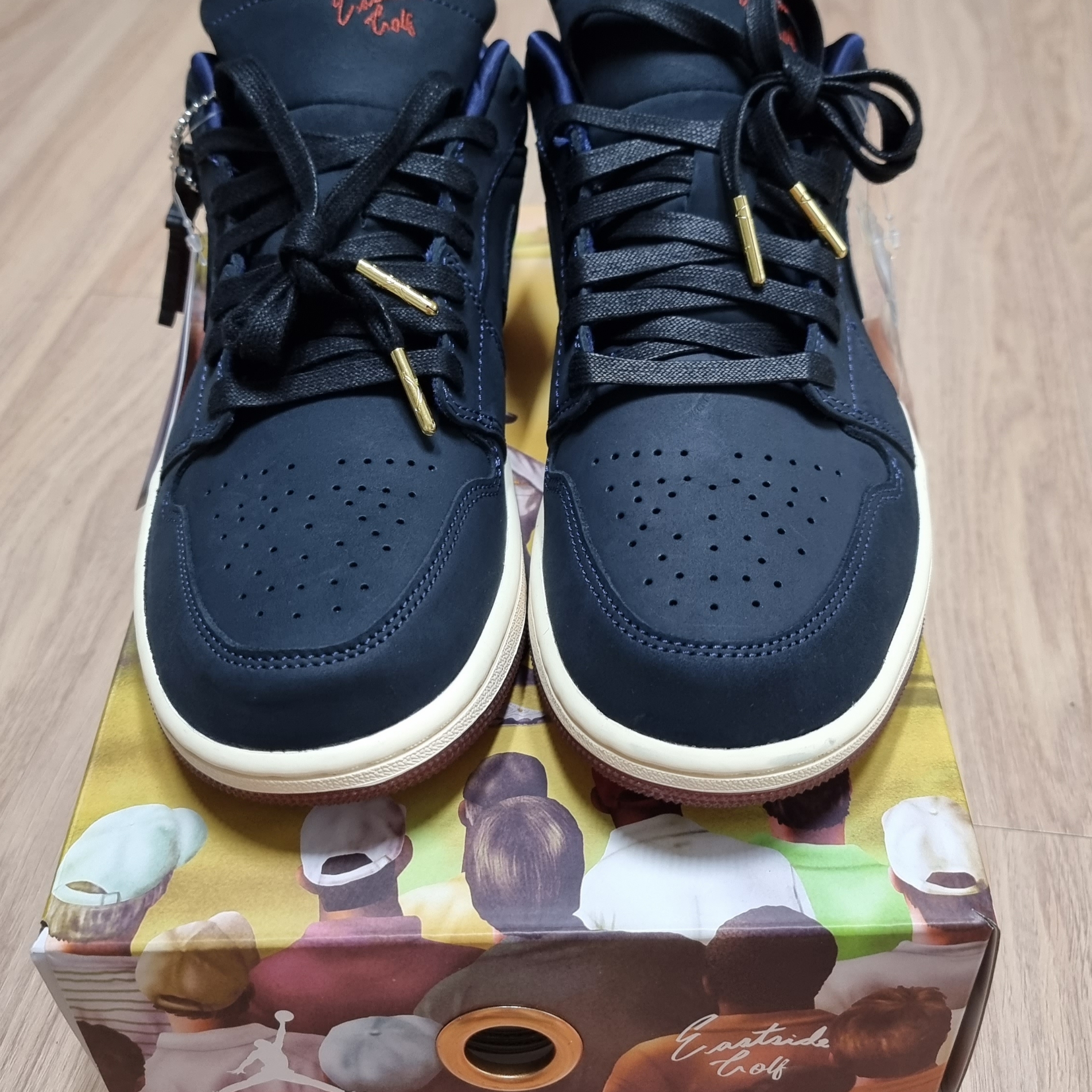 Jordan 1 x Eastside Golf Low Midnight Navy 착용 스타일 - 1
