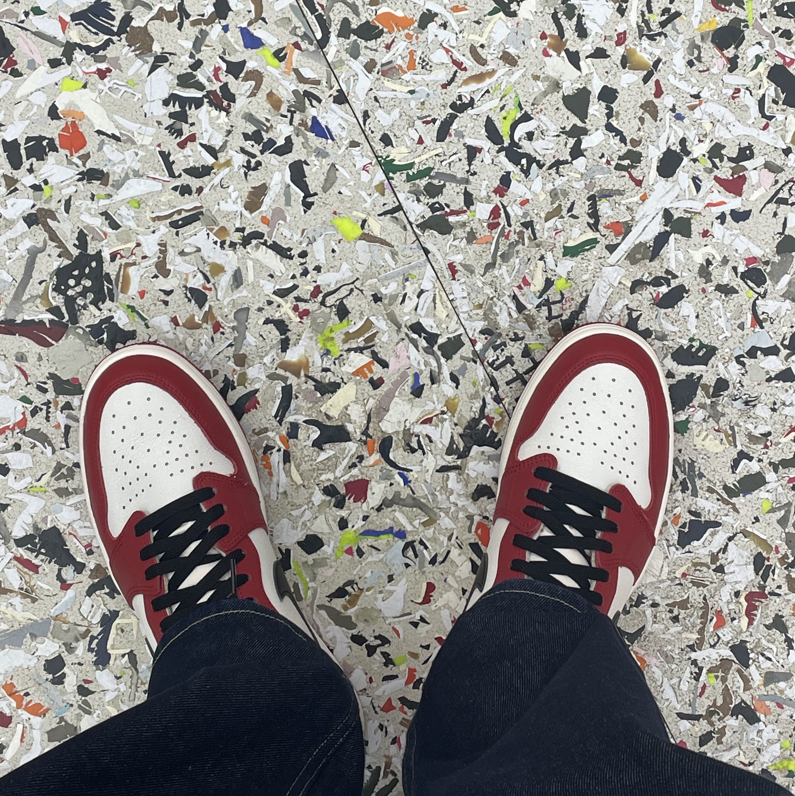 Jordan 1 Retro High OG Chicago 2022 착용 스타일 - 3