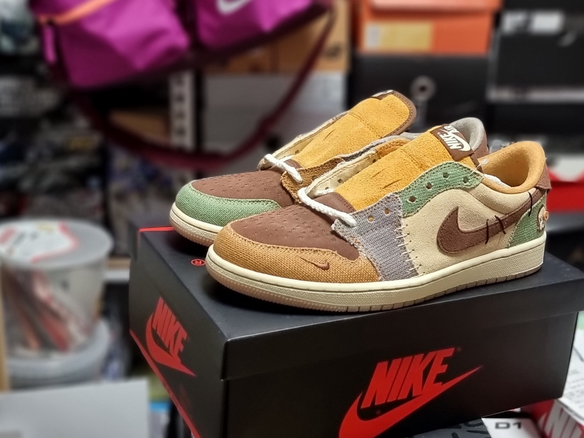 Jordan 1 x Zion Williamson Retro Low OG Flax and Oil Green 착용 스타일