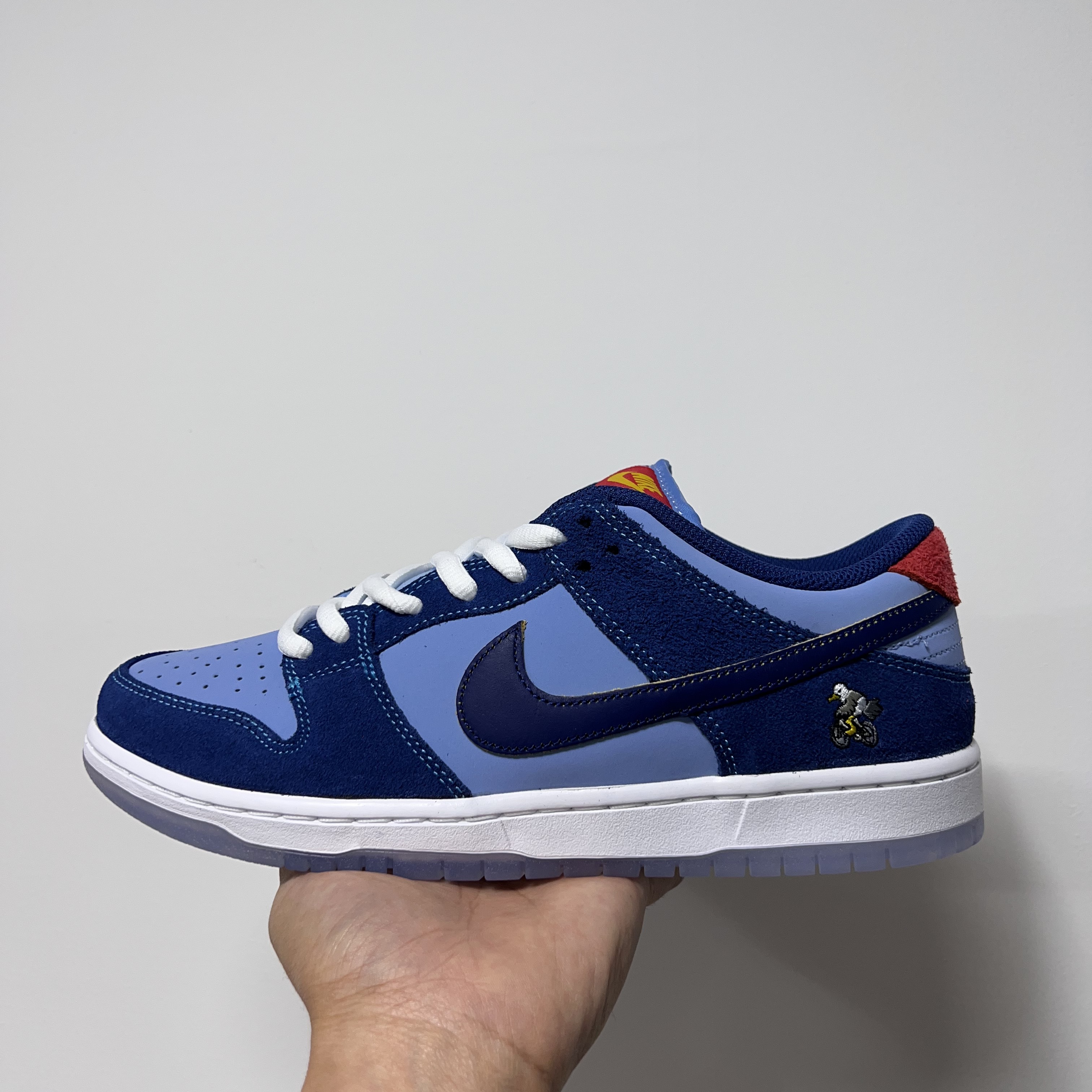 Nike x Why So Sad? SB Dunk Low Pro Coastal Blue 착용 스타일 - 1